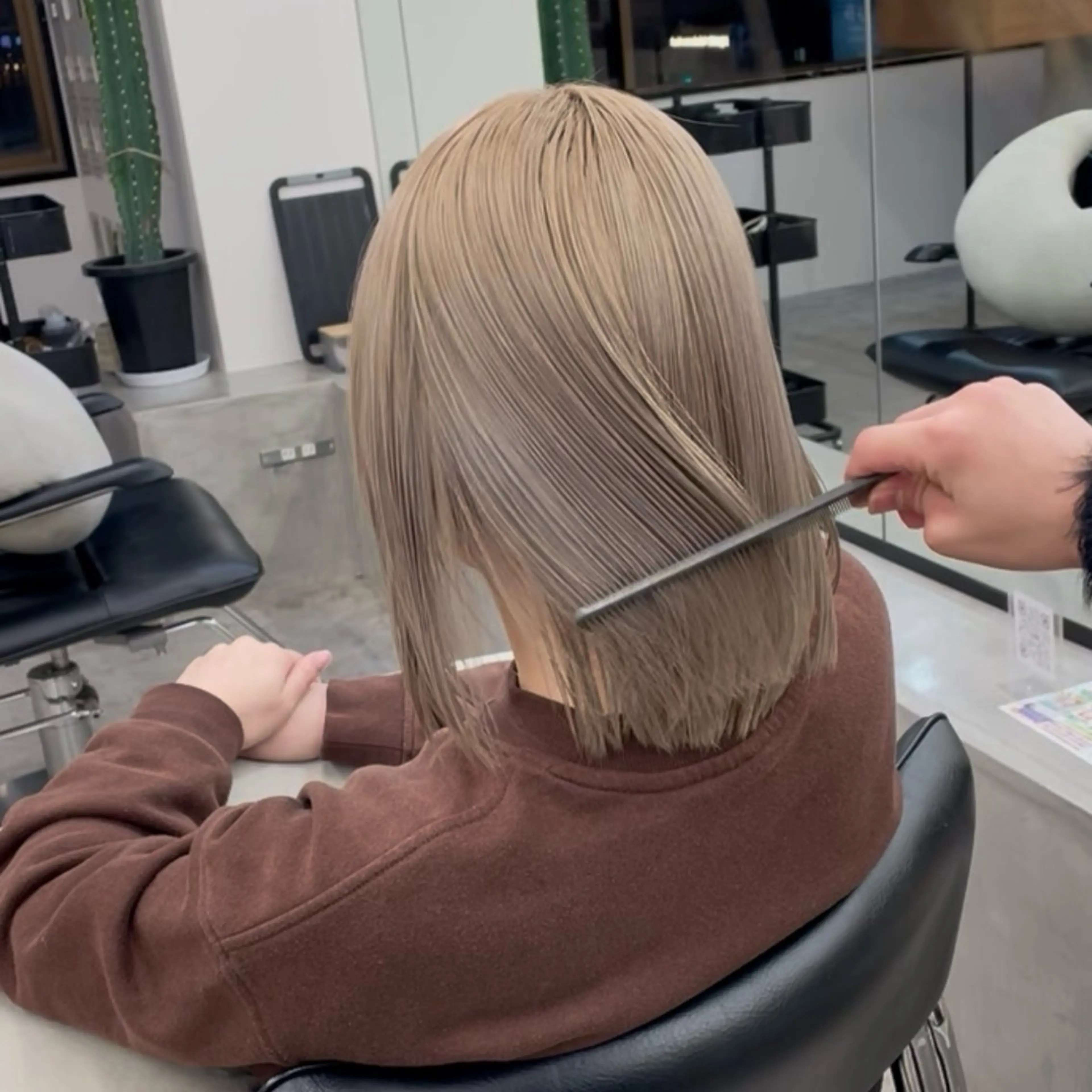 ショート ヘアカラー トリートメント エクステ/大人可愛い カラー🩷RINAのヘアスタイル