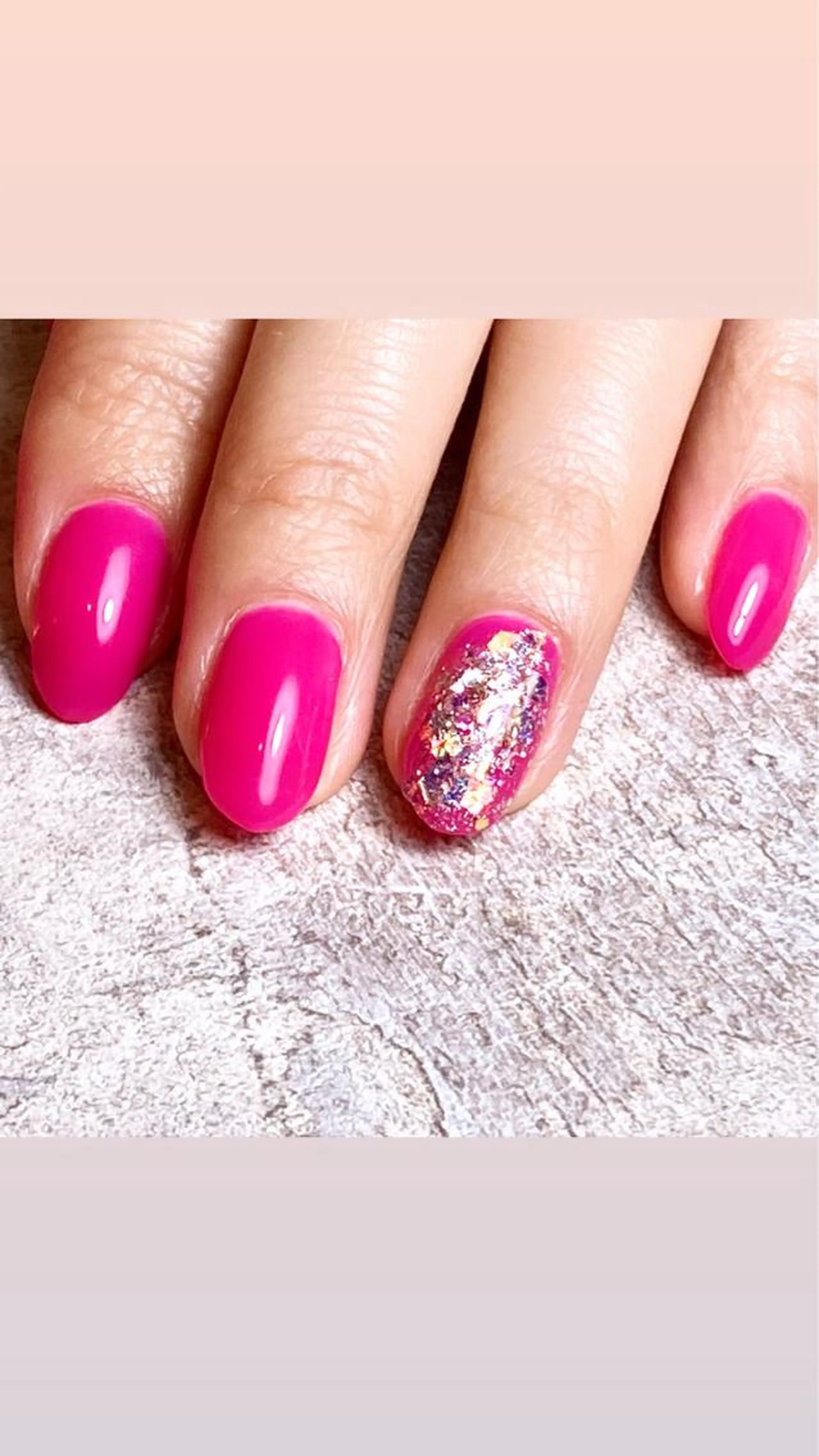 〈このアート限定でお得〉シンプルなキラキラアート🌟うる艶ワンカラーとMIXラメホロ埋め尽くし2本／オフ込みの写真