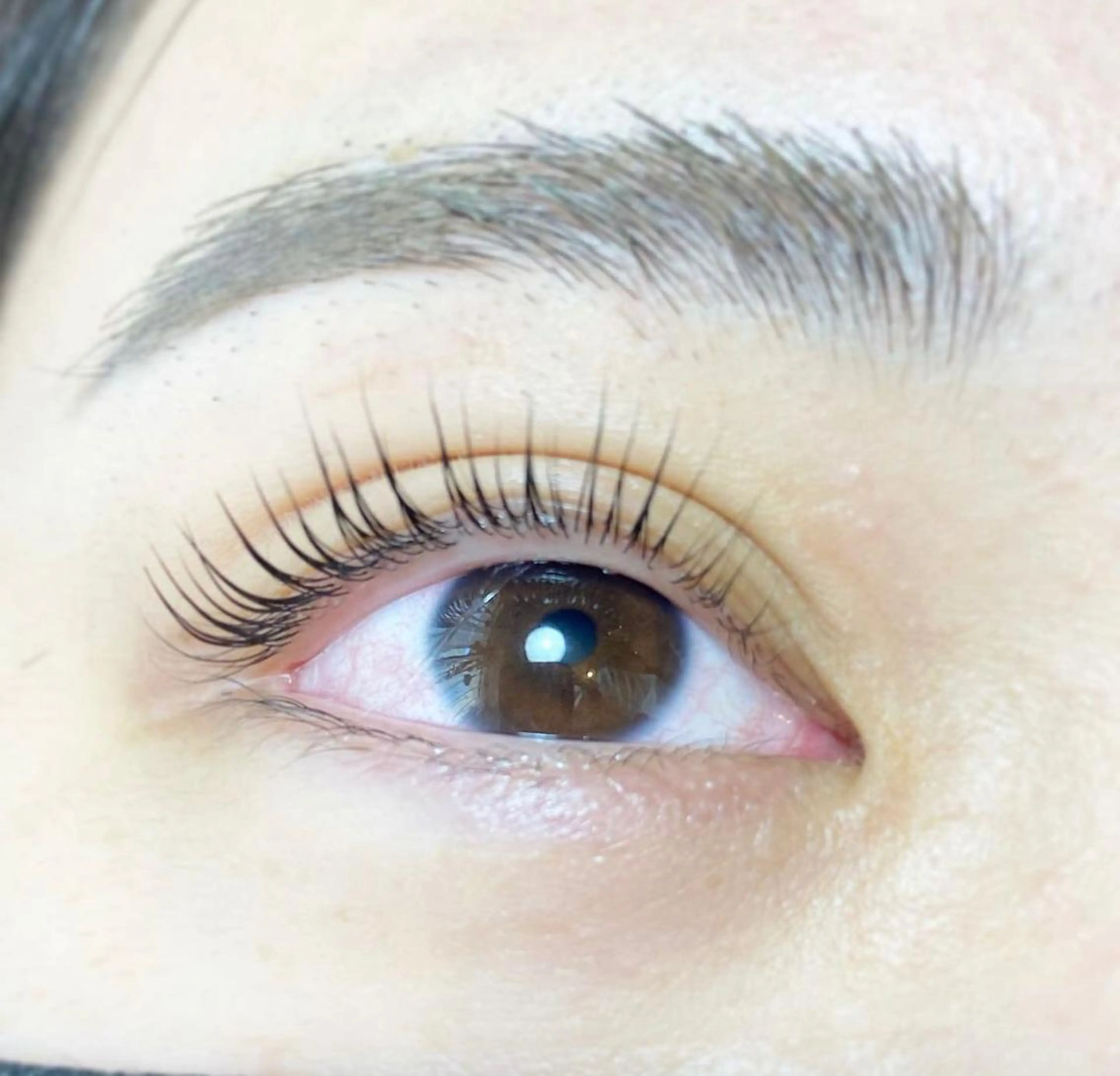 パリジェンヌラッシュリフトの写真