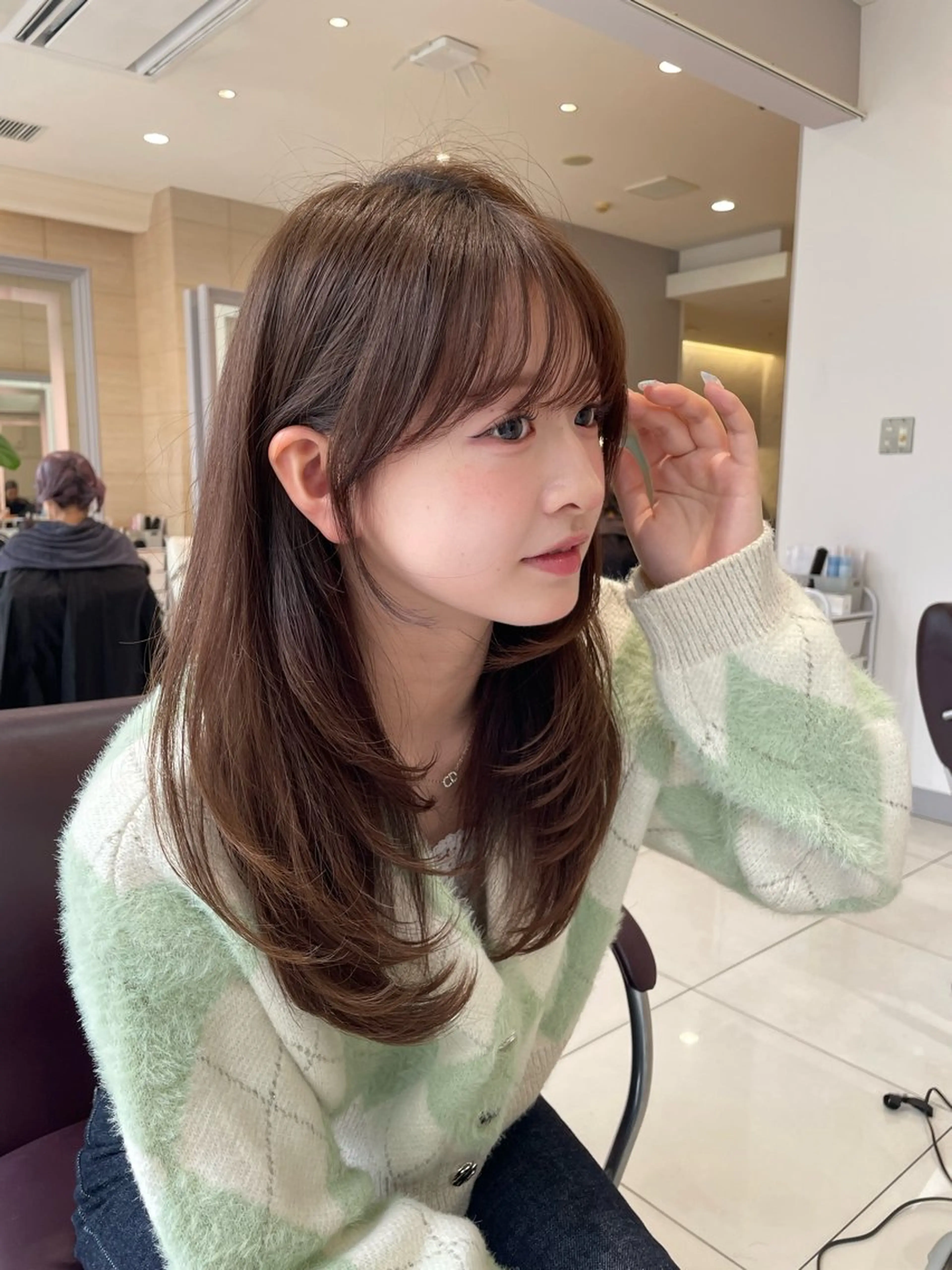 セミロング カット ヘアカラー トリートメント レイヤー×顔周 り×髪質改善/MIUのヘアスタイル