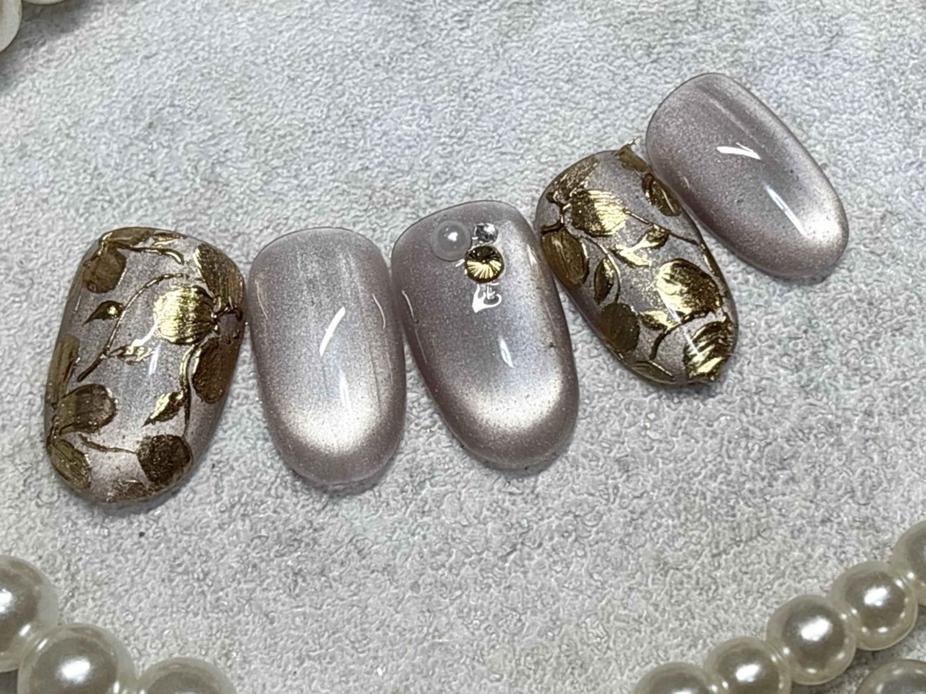 ネイル フラワーネイル マグネットネイル ハンドネイル 認定講師/歴20年 パラジェル Growのネイルデザイン