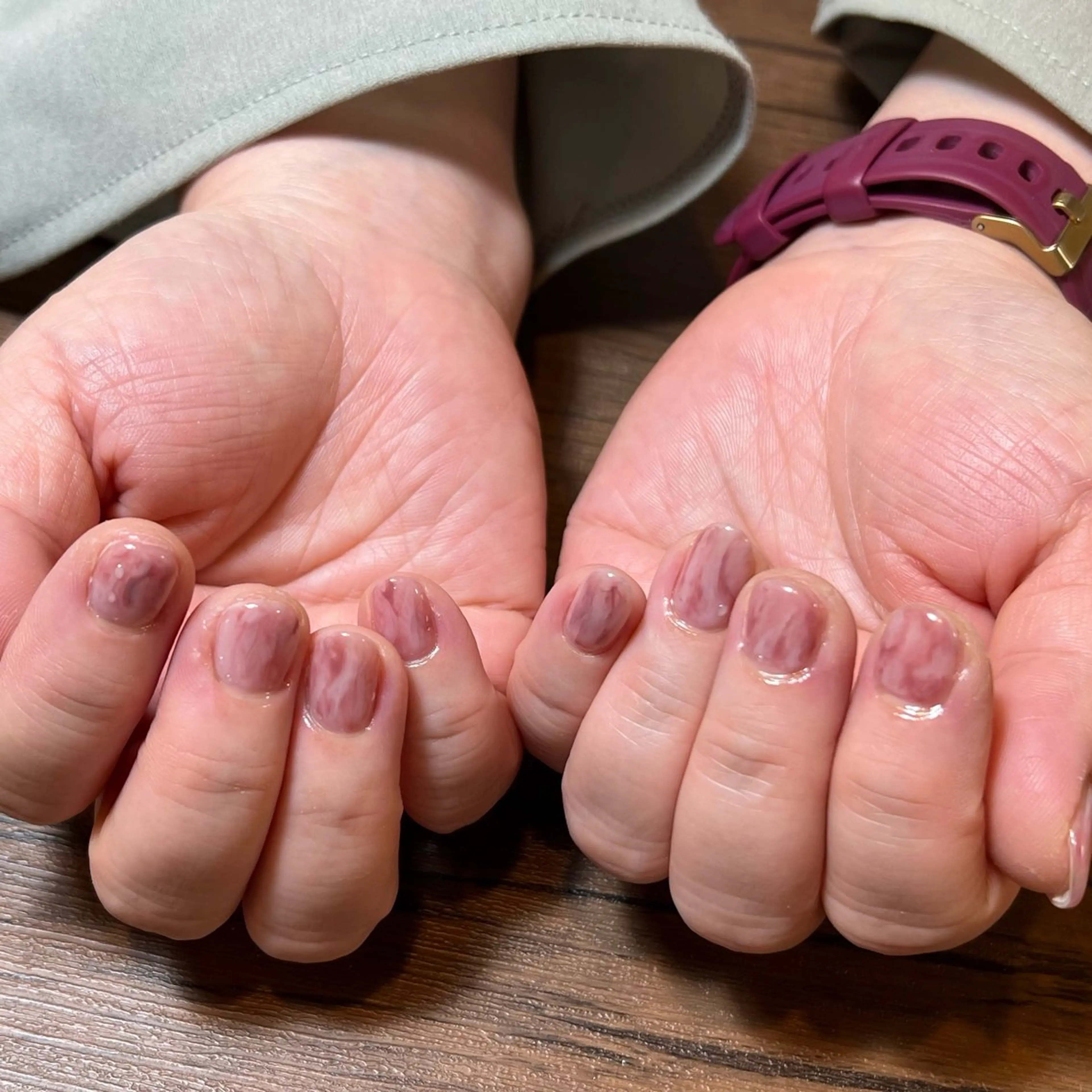 ネイル HENRIETTA NAILSALONのネイルデザイン