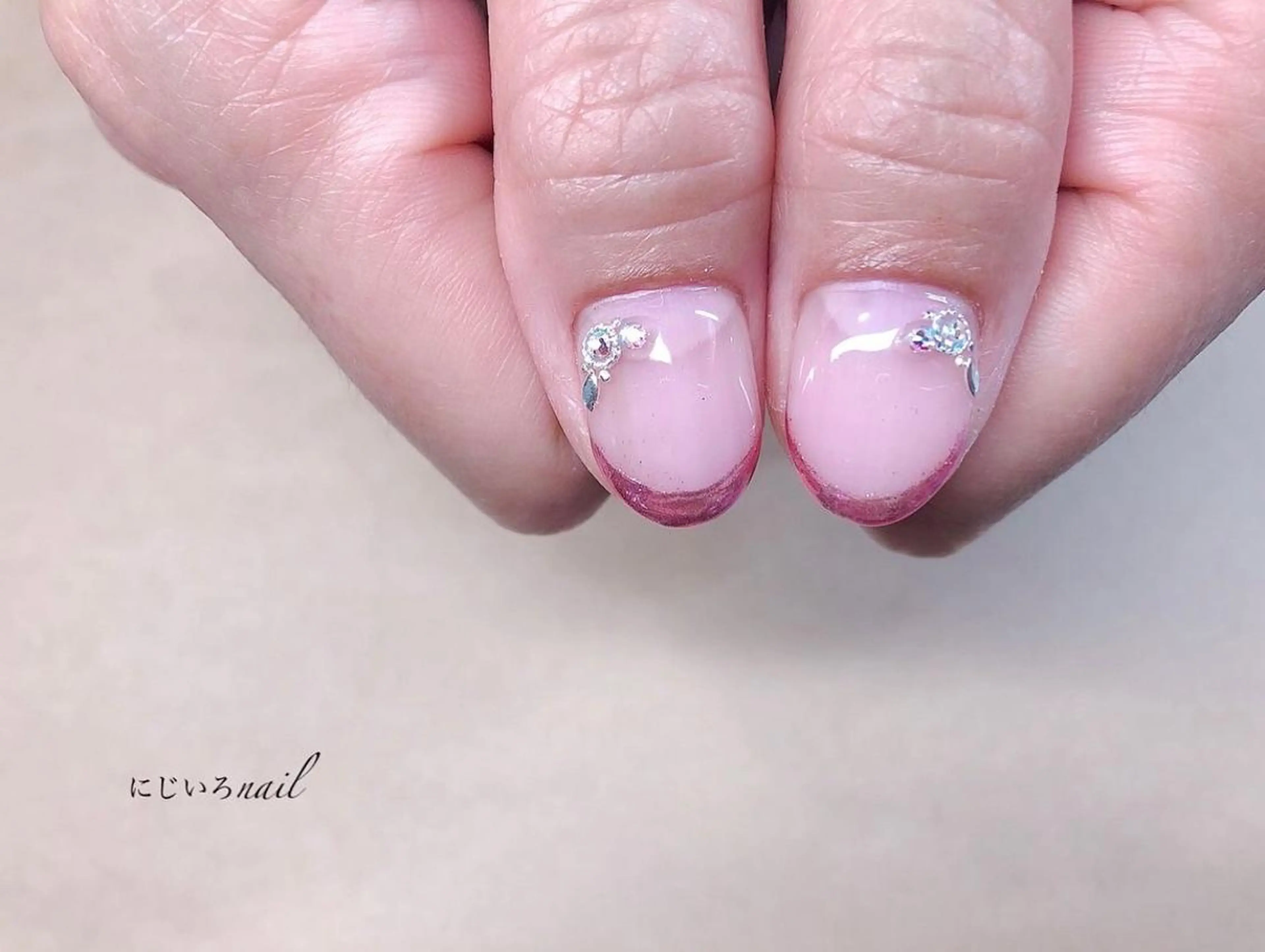 ネイル にじいろ nailのネイルデザイン