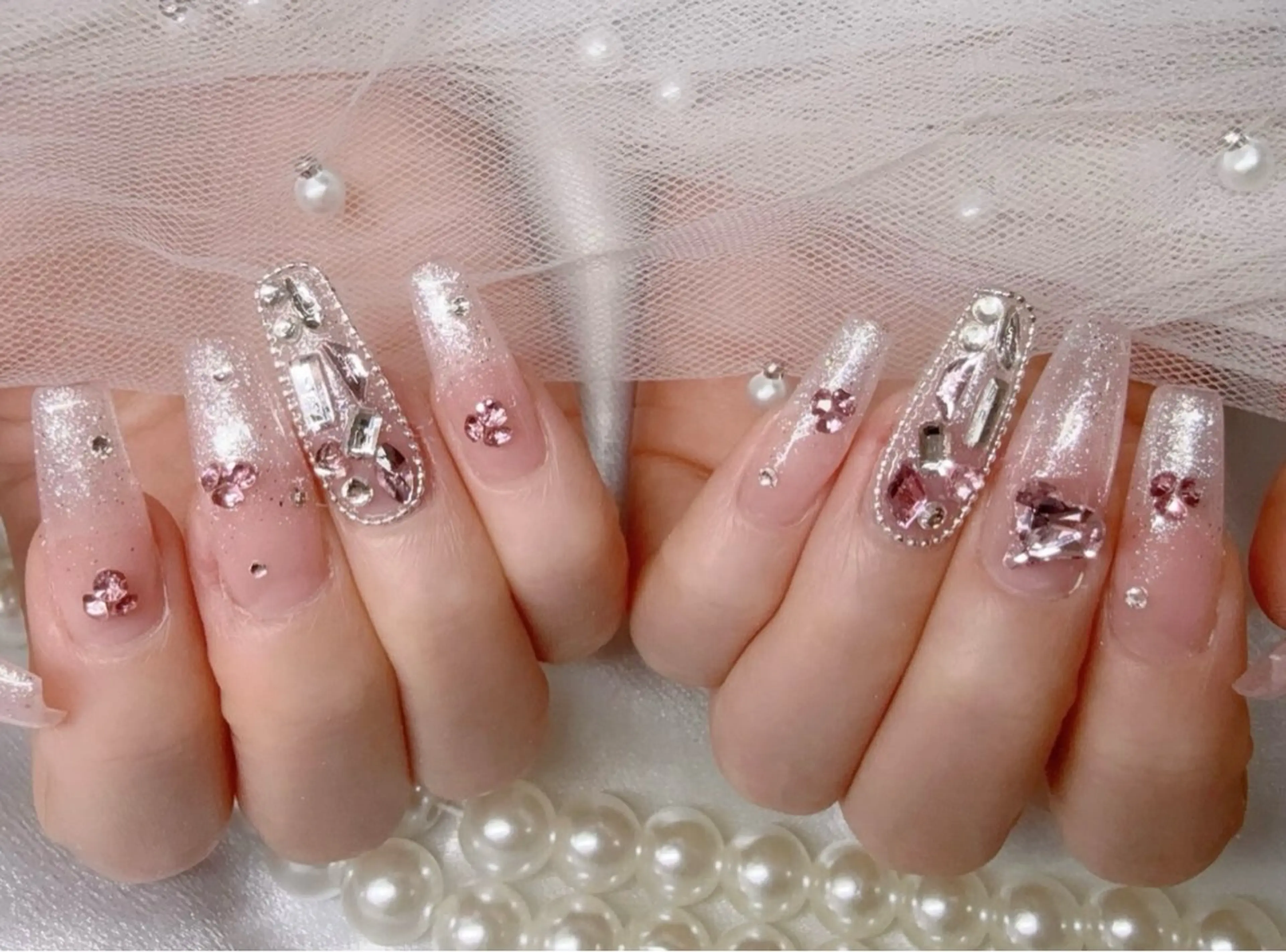 ネイル アートネイル チークネイル 長さ出し フラワーネイル フットネイル YK 美学院のネイルデザイン