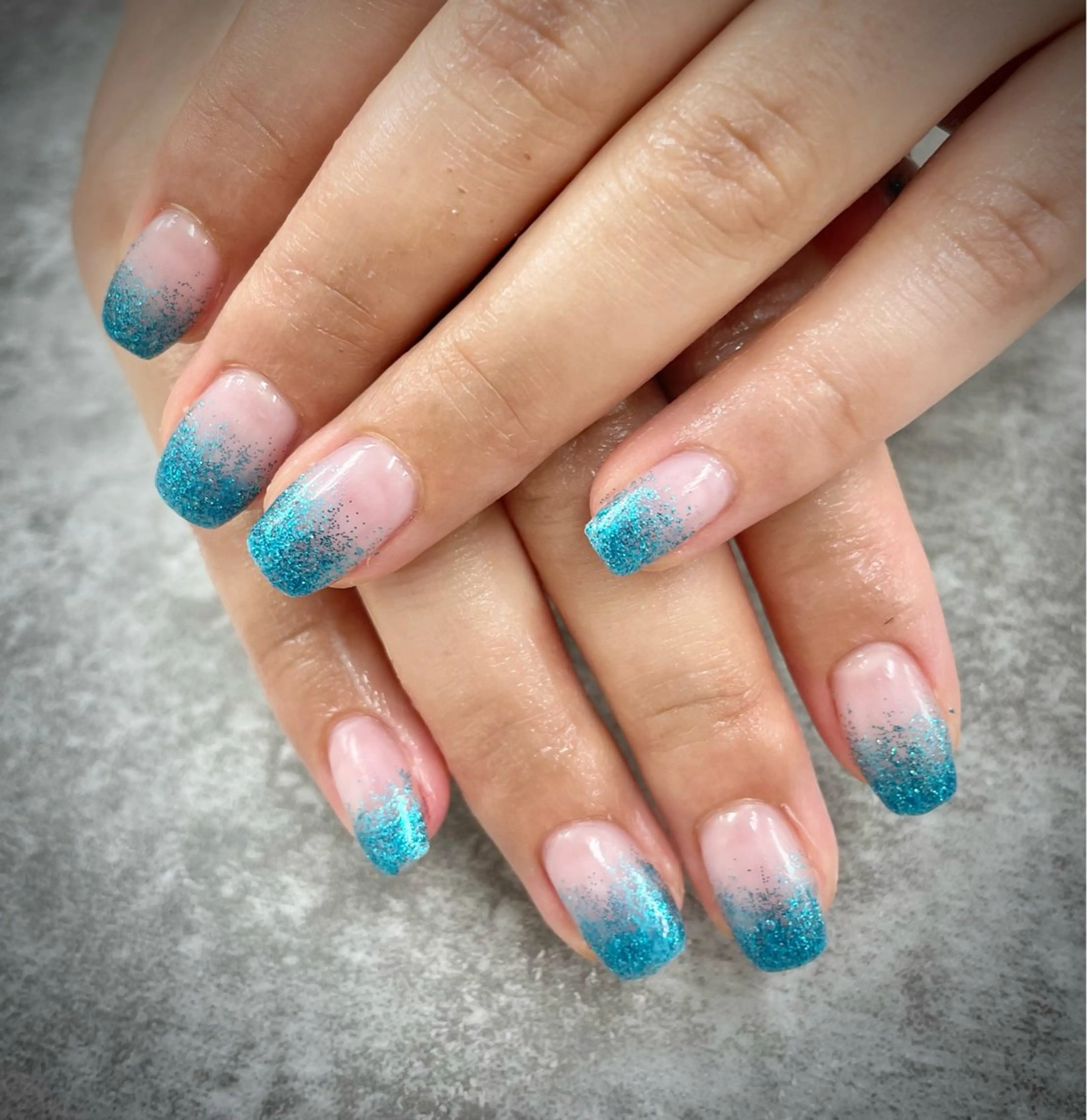 💙ラメグラデーション💙オフあり✅の写真