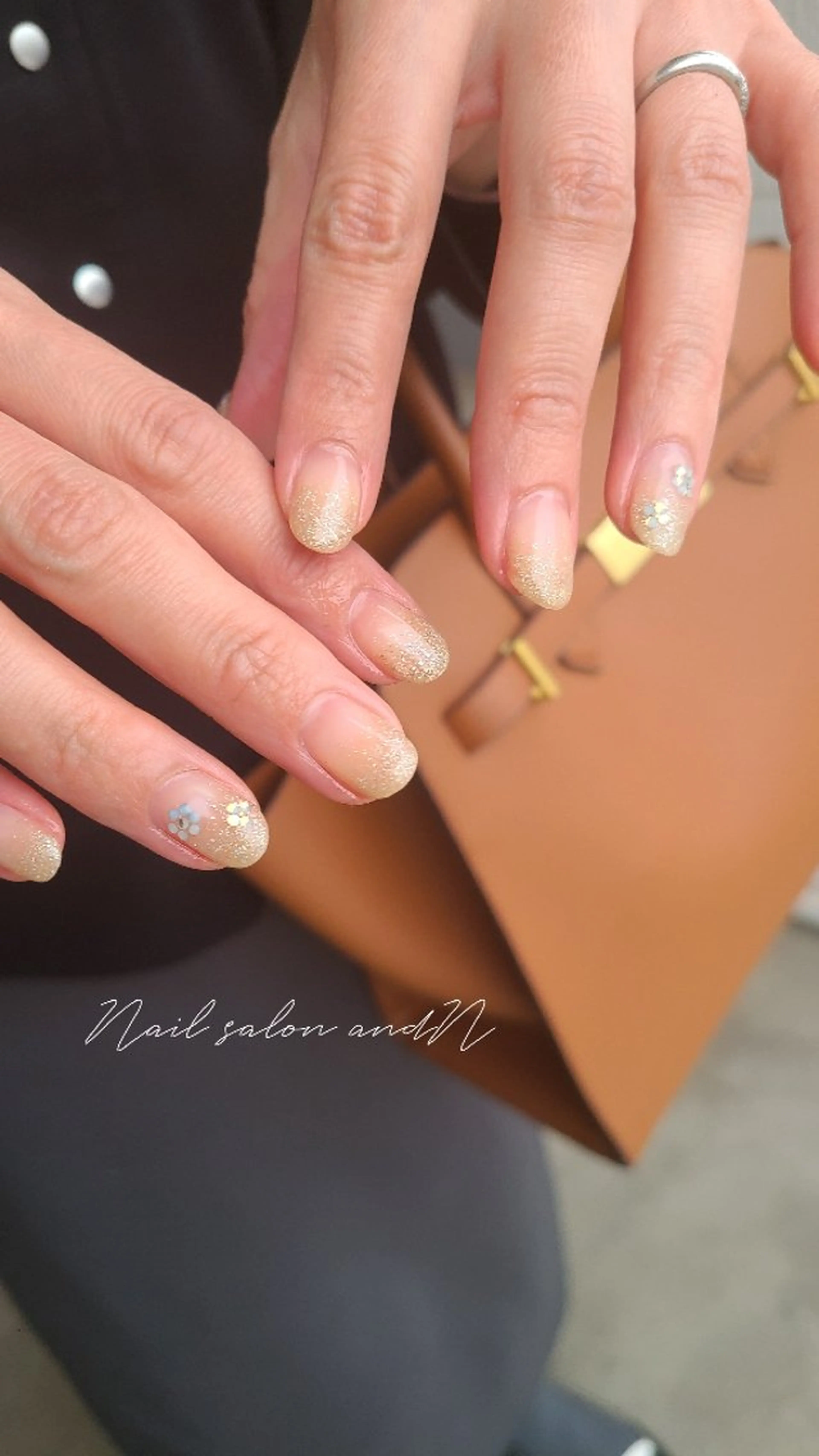 ネイル and Nのネイルデザイン