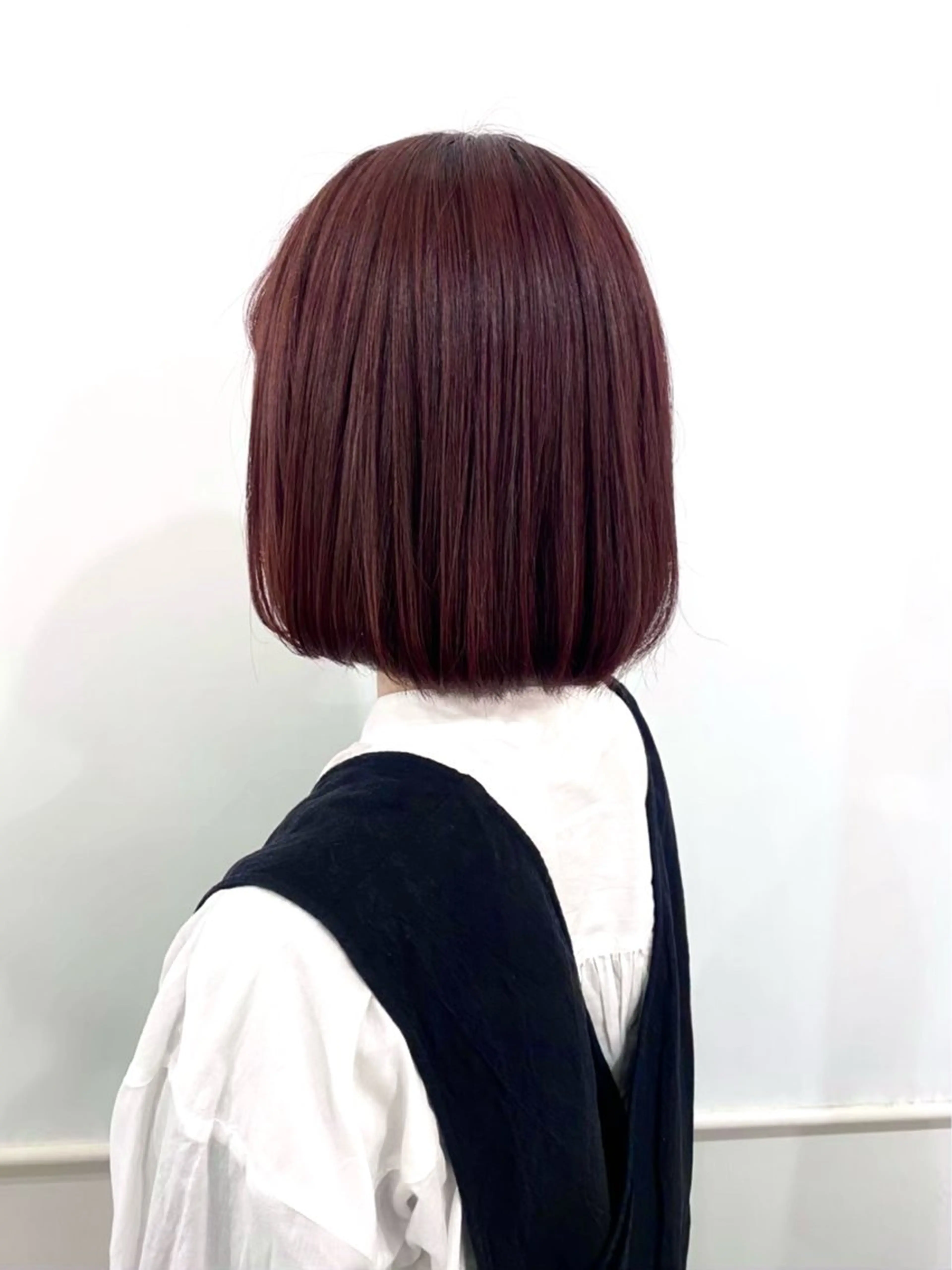 ショート カラー ボルドーカラー Parve  Mix 🫧梶川虹のヘアスタイル