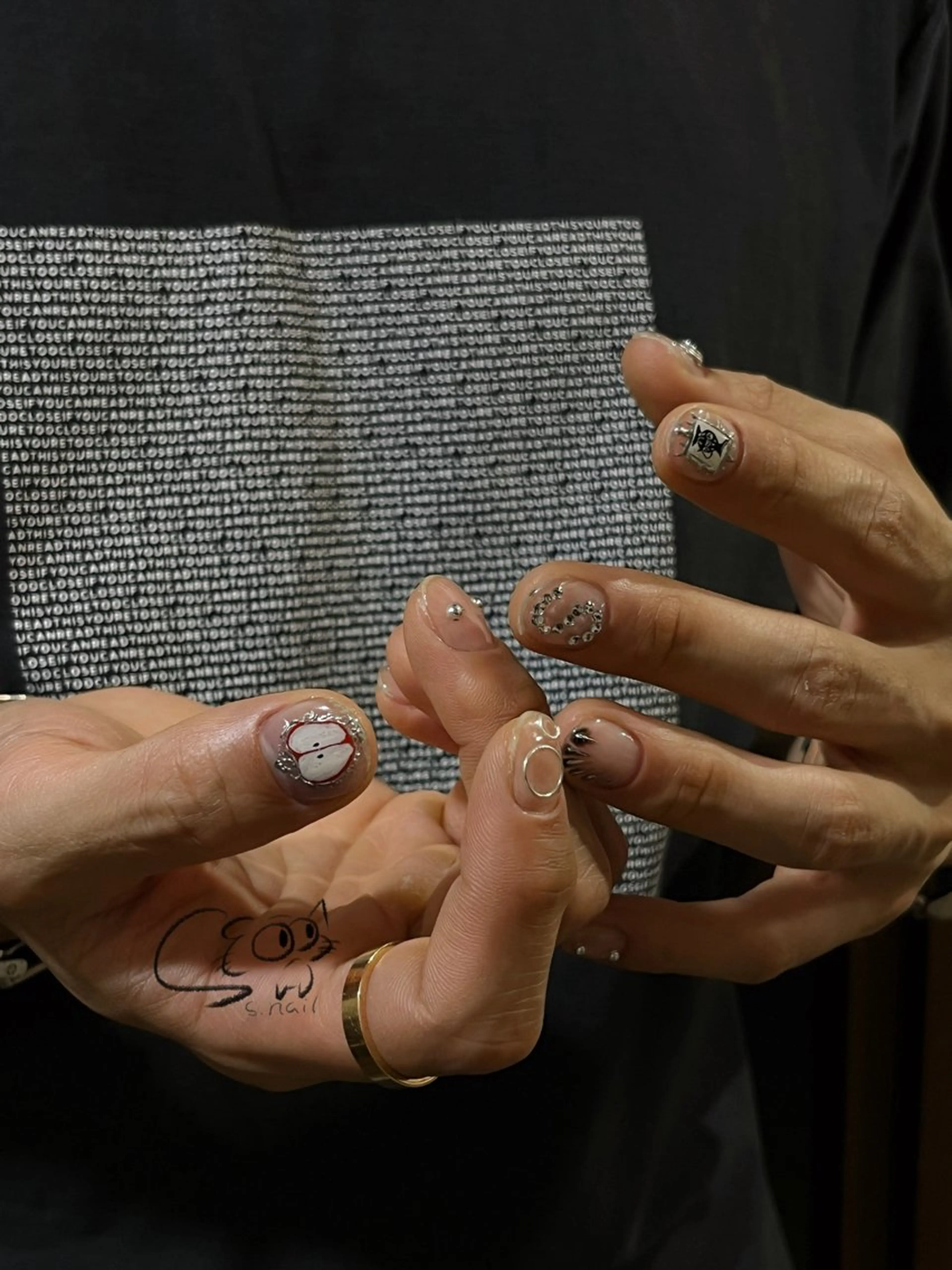 ネイル チークネイル フレンチネイル グラデーション マグネットネイル ワンカラーネイル ハンドネイル S.nail所属・S.nail _のネイルデザイン