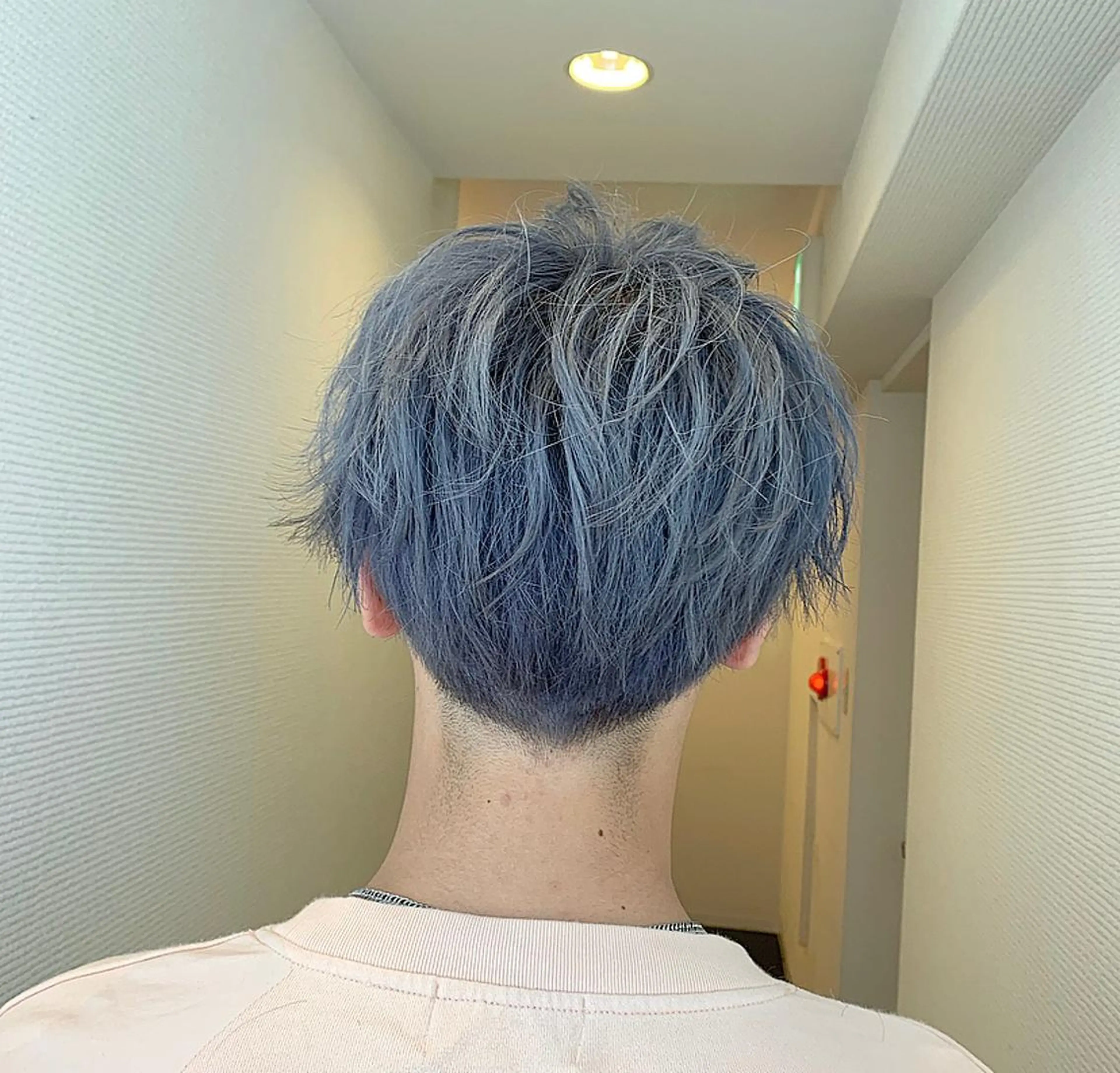 メンズ メンズブリーチ ヘアカラー 韓国ヘア🇰🇷 YURIYAのヘアスタイル