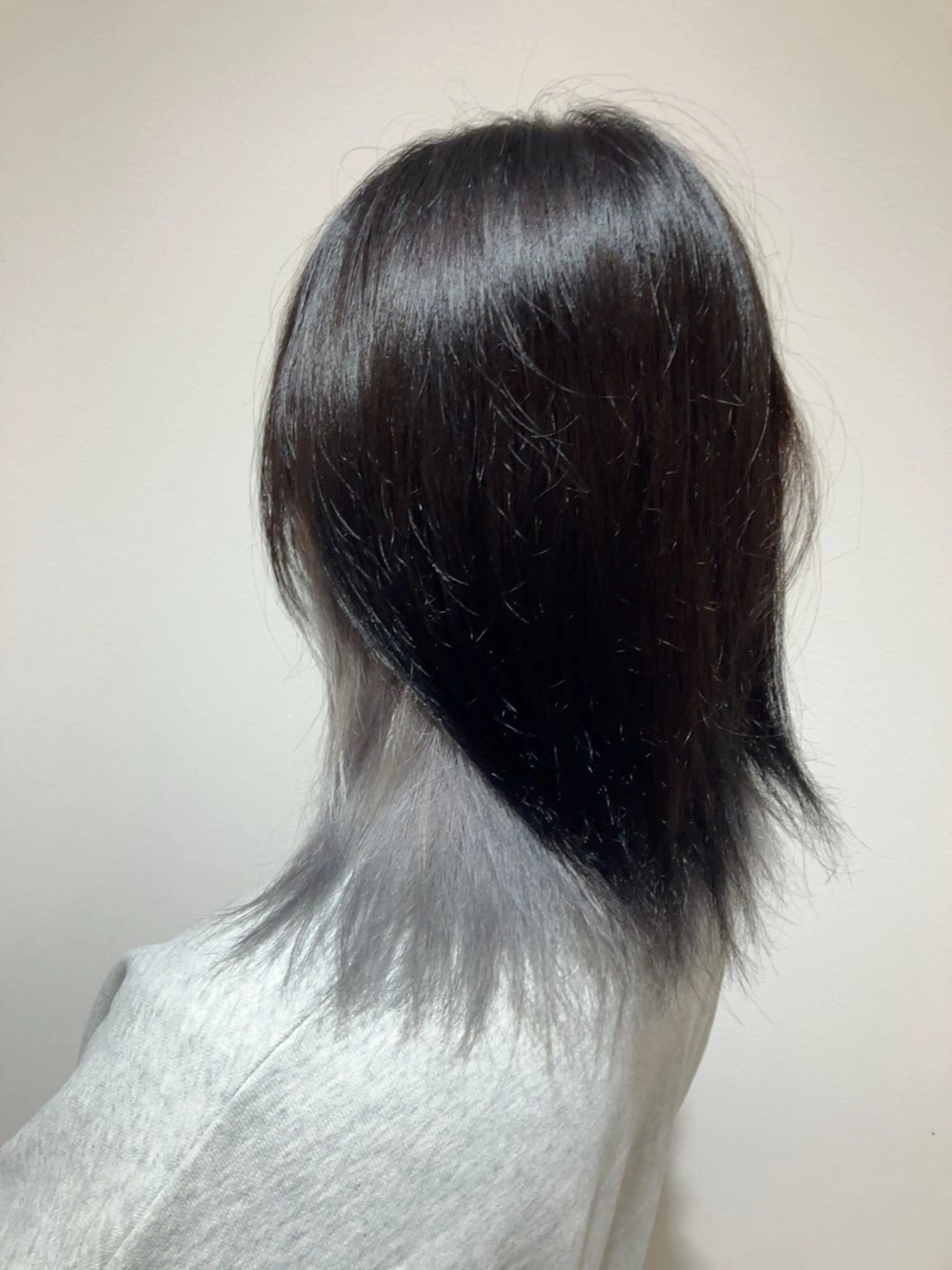 ミディアム SEA BELLE YASUのヘアスタイル