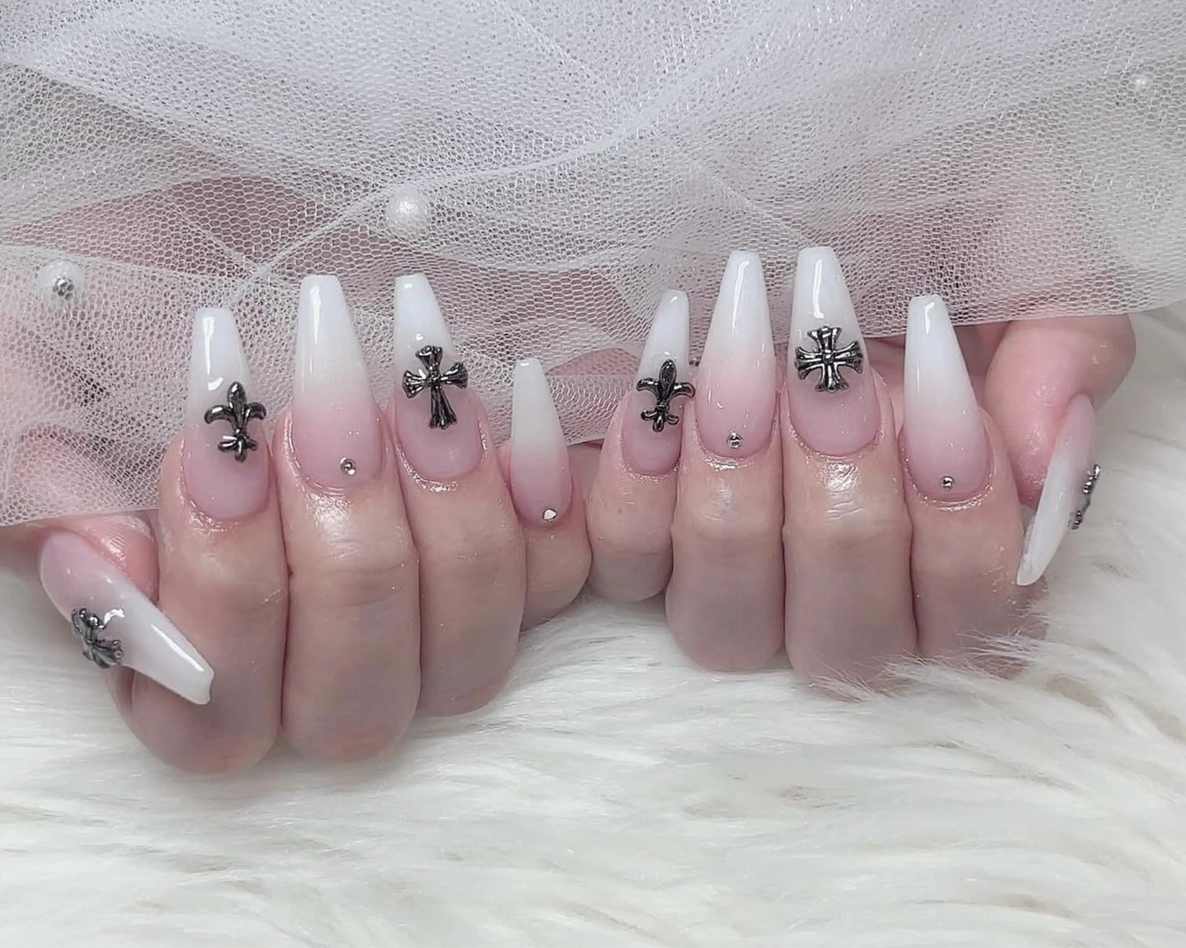 ネイル ハンドネイル Luna スカルプ専門店のネイルデザイン