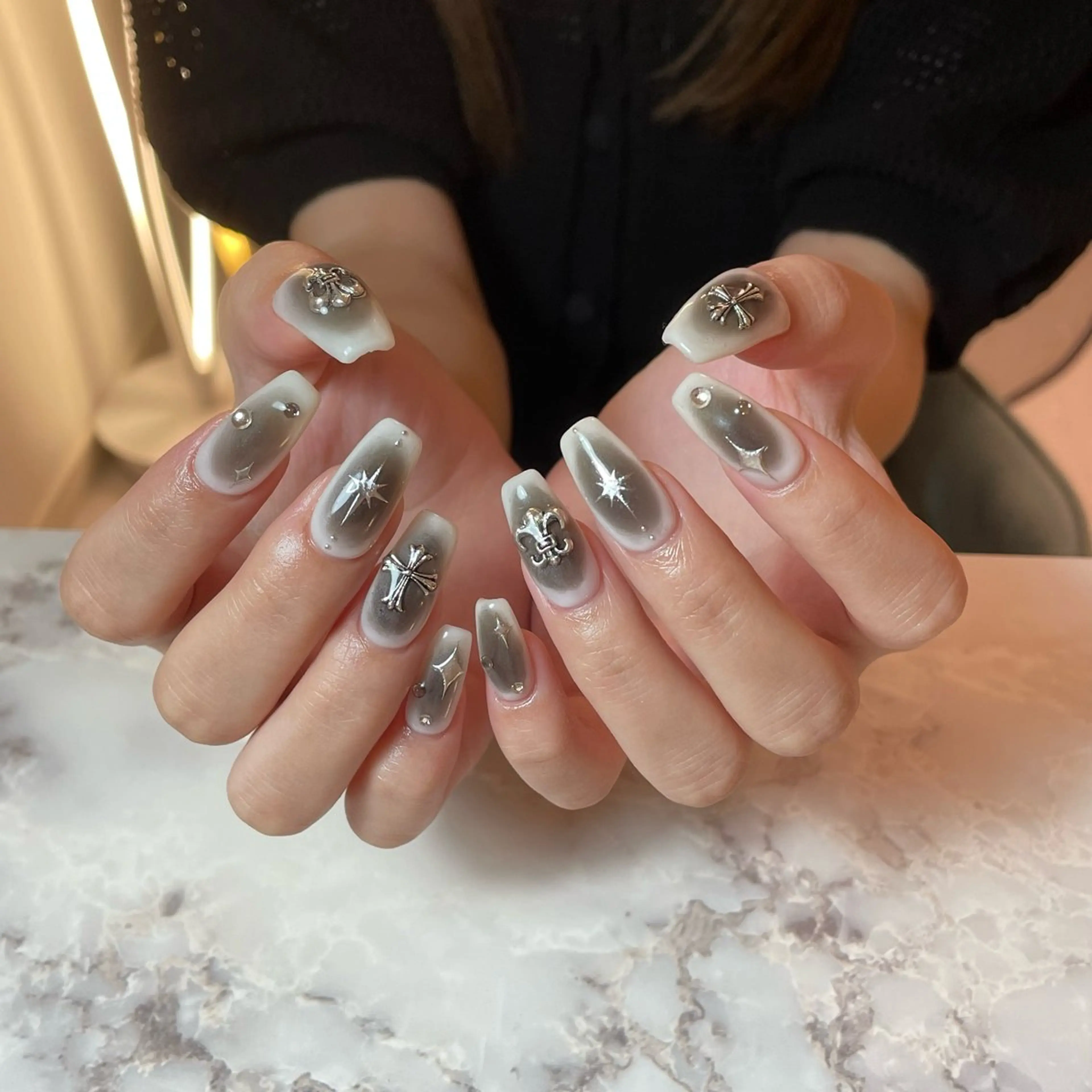 ネイル Ami 🦥のネイルデザイン