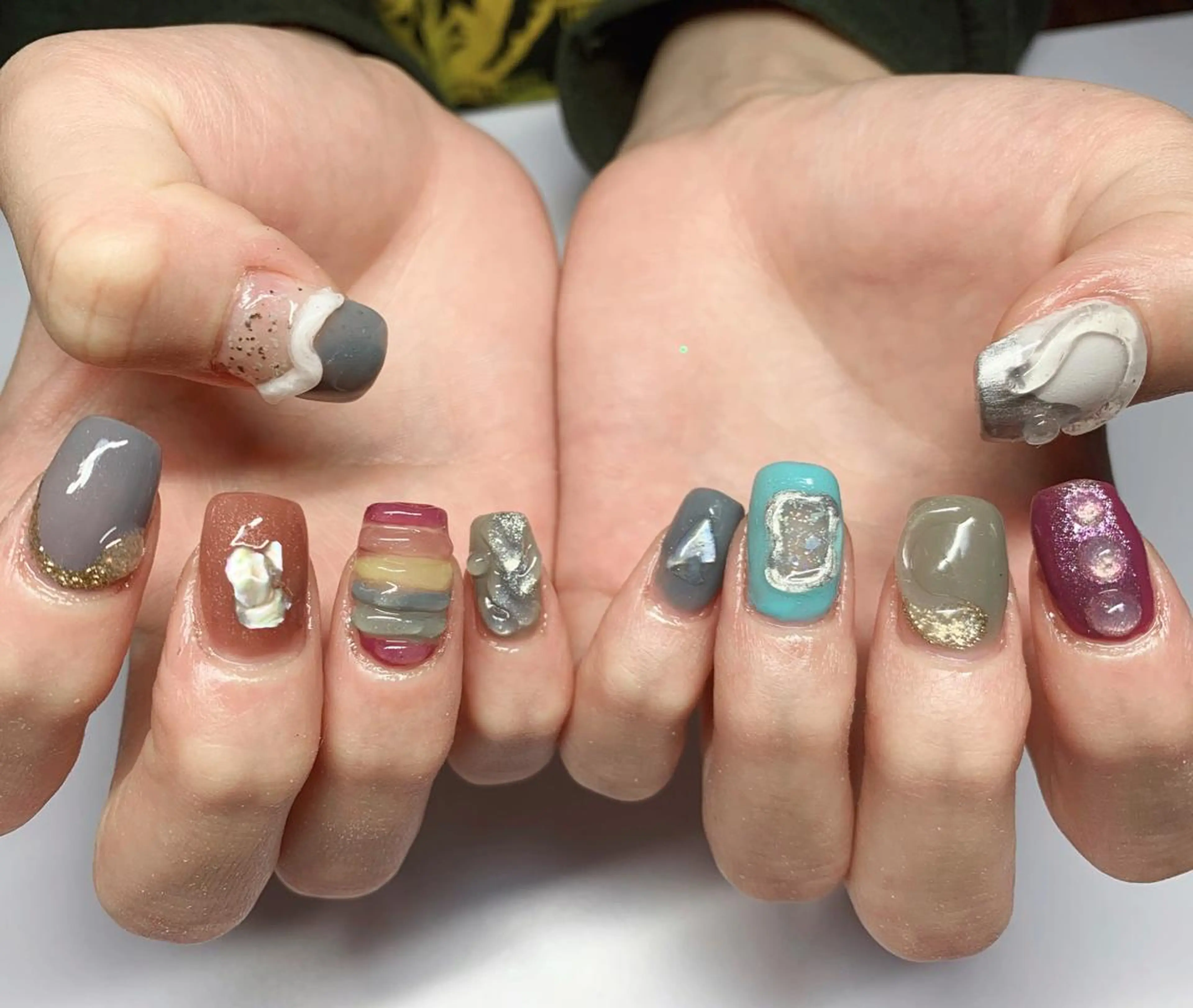 ネイル ニュアンスネイル 池崎 美穂のネイルデザイン