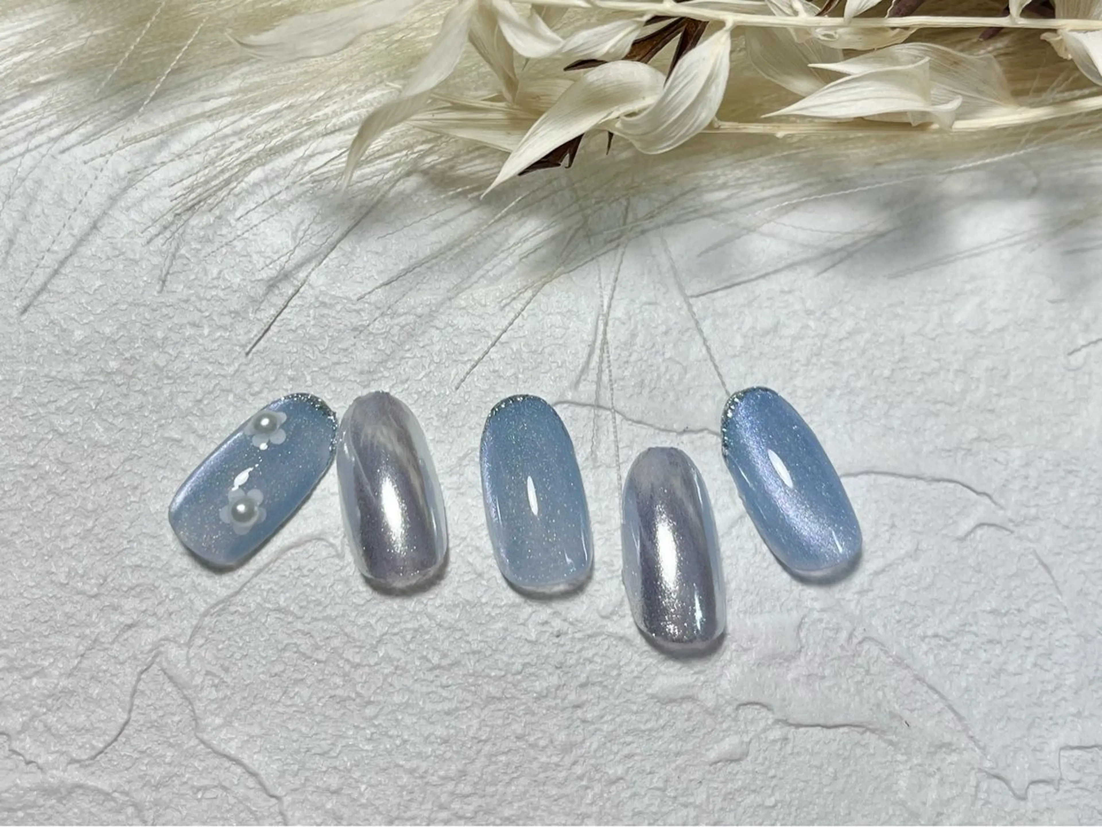 ネイル オーロラネイル フットネイル フレンチネイル ジェルネイル 韓国ネイル kiki nail たまプラーザのネイルデザイン