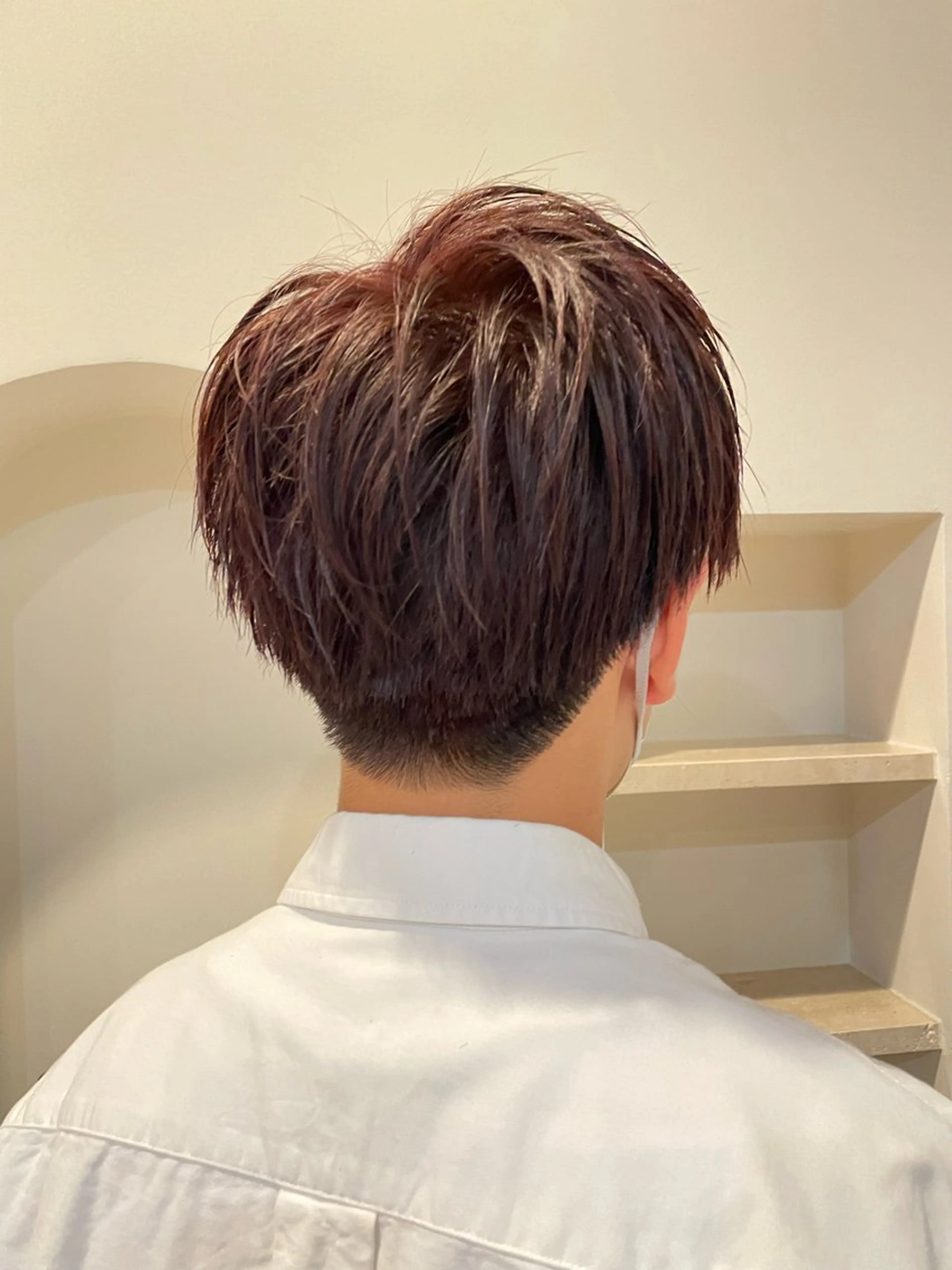 ショート カラー メンズ レッドカラー トヨシマ シュウトのヘアスタイル