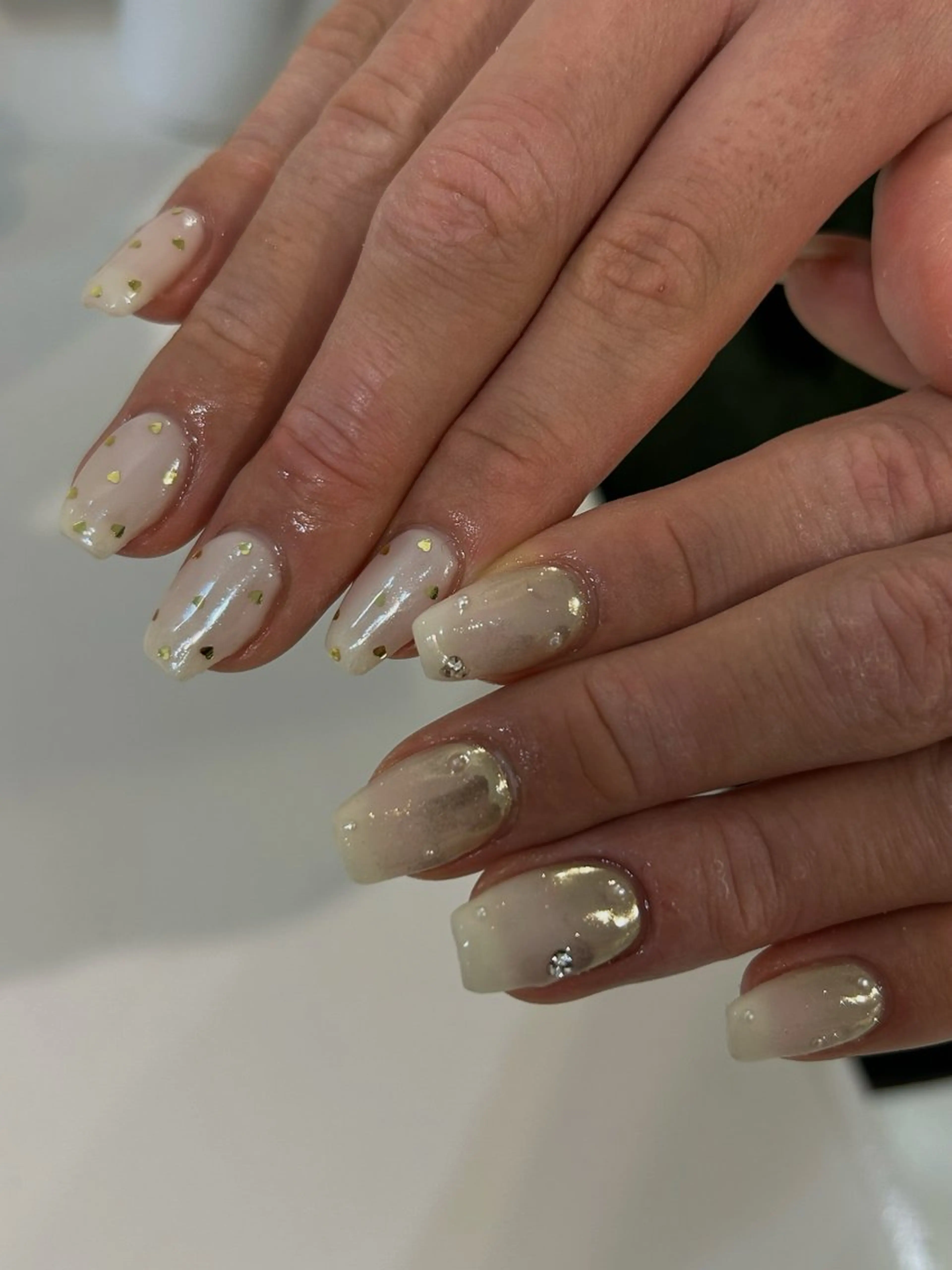 ネイル Salondevi2 isanaのネイルデザイン