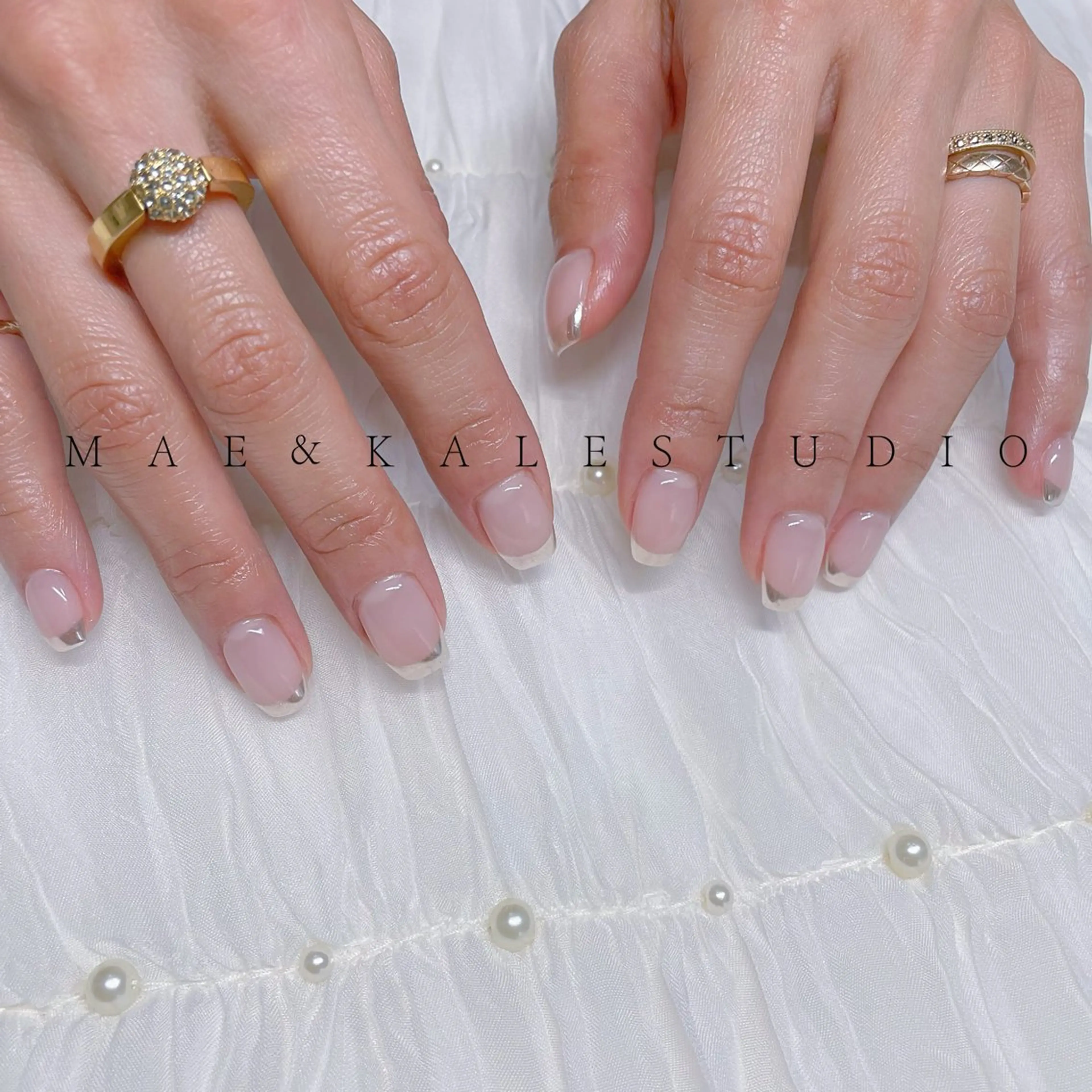 ネイル フレンチネイル ミラーネイル MAE&KALE STUDIOのマツエク・マツパデザイン