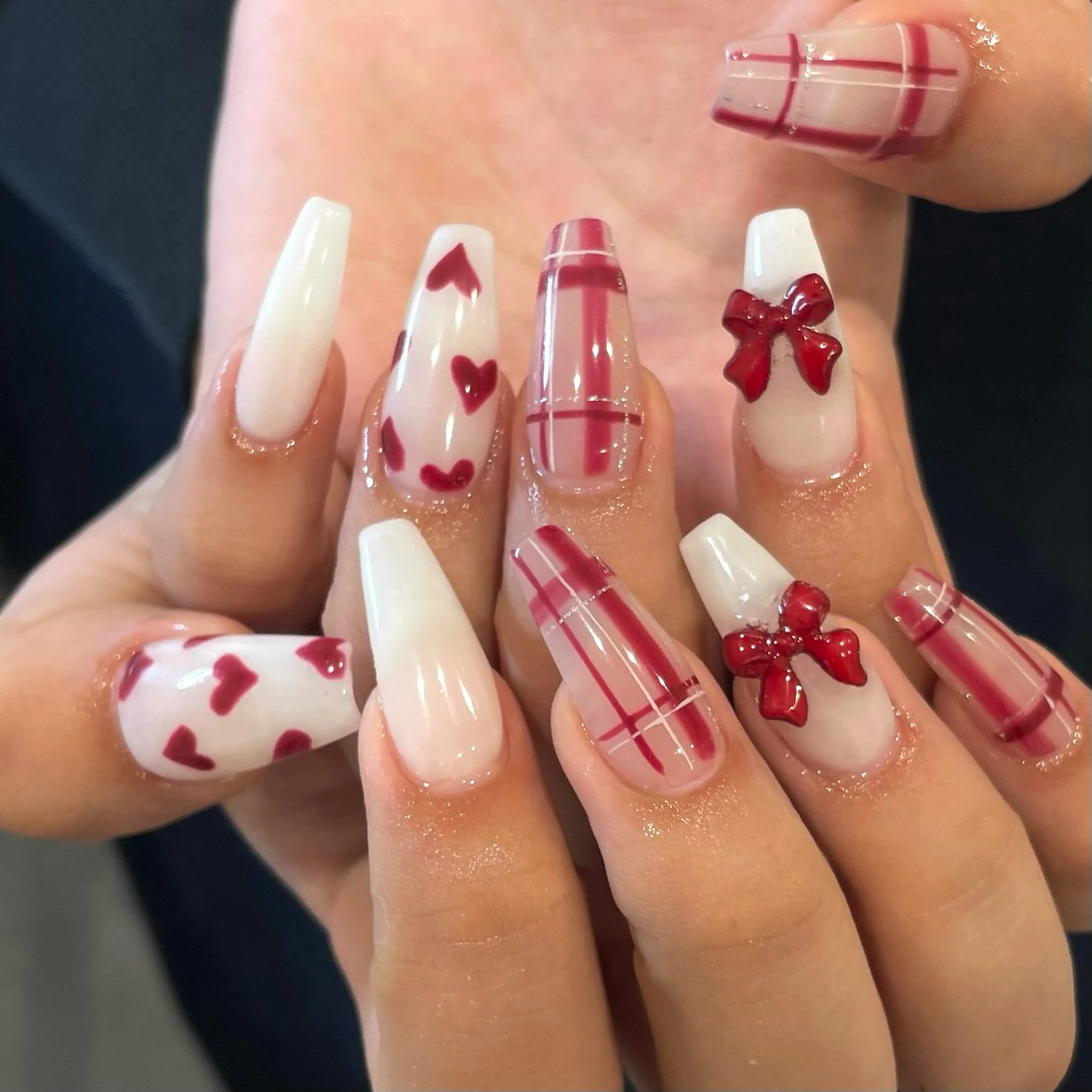 ネイル ハンドネイル IROHA NAIL Kurumi🪽🫧のネイルデザイン