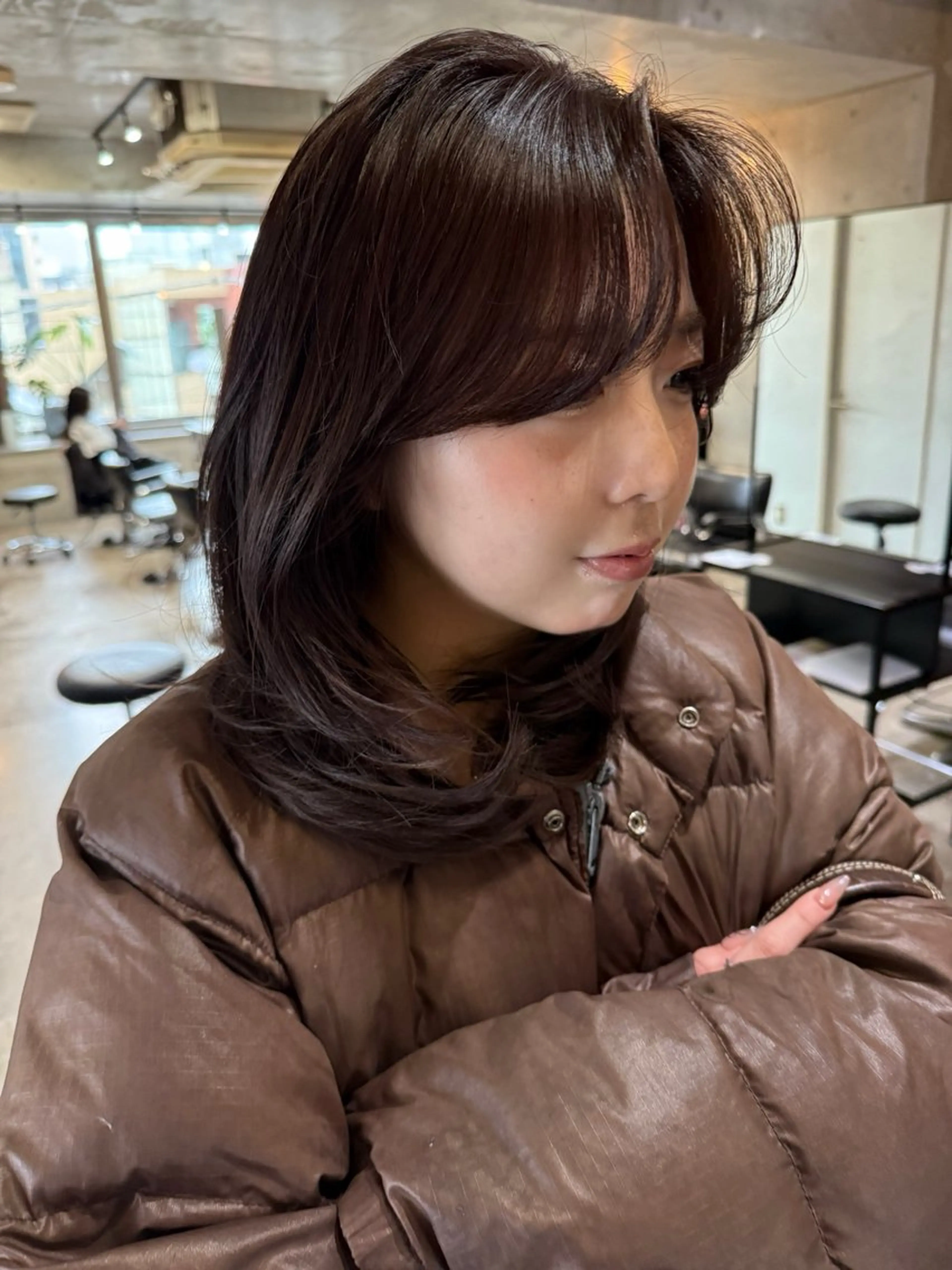 ミディアム カット ヘアカラー レイヤーカット\ウル フ　chinatsuのヘアスタイル