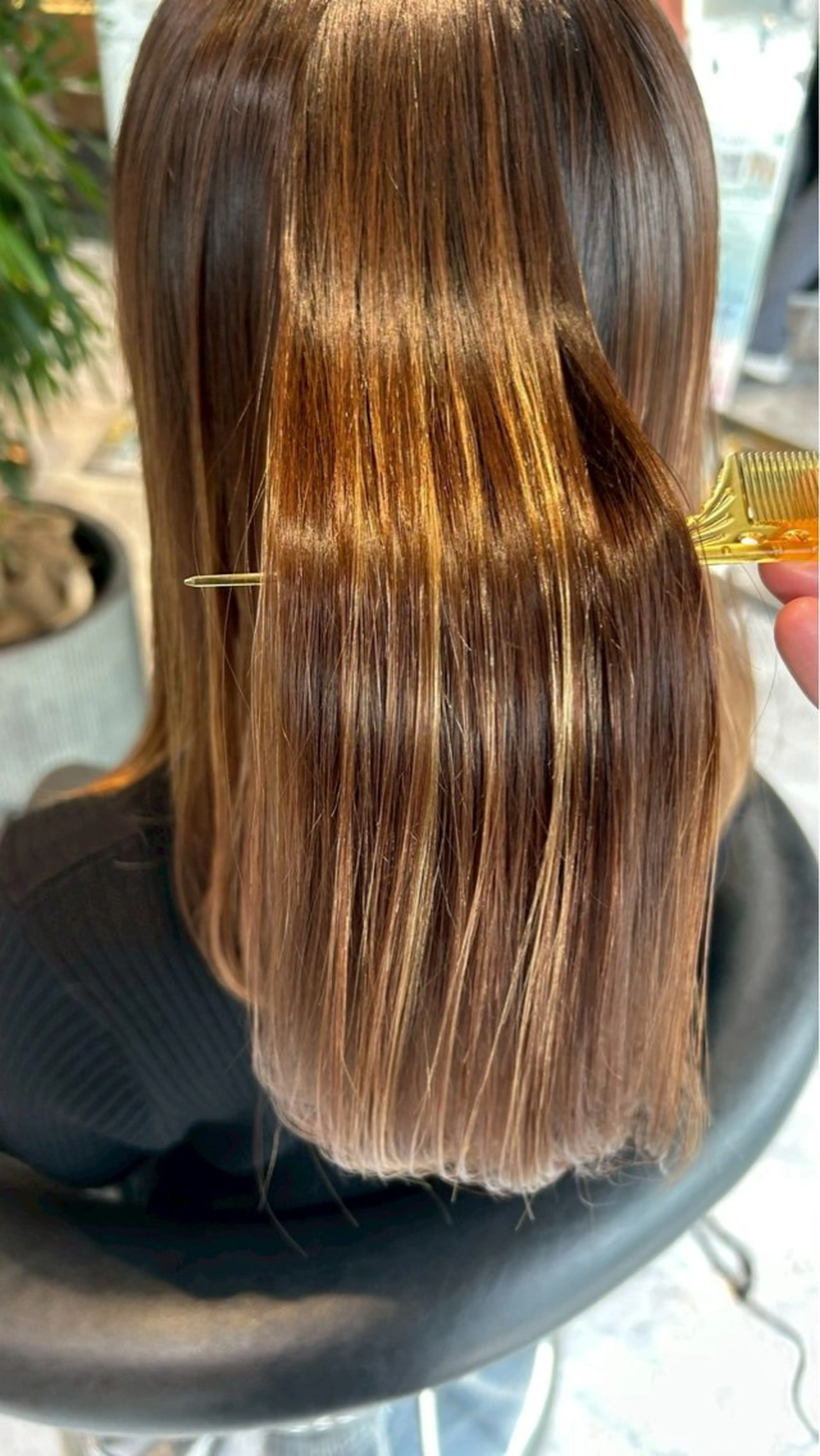 ロング カラー パーマ トリートメント 酸性ストレート 酸熱トリートメント ストレートパーマ ヘアカラー 縮毛矯正 トリートメント 美髪矯正/酸性ストレ ート/艶カラー/堅田のヘアスタイル