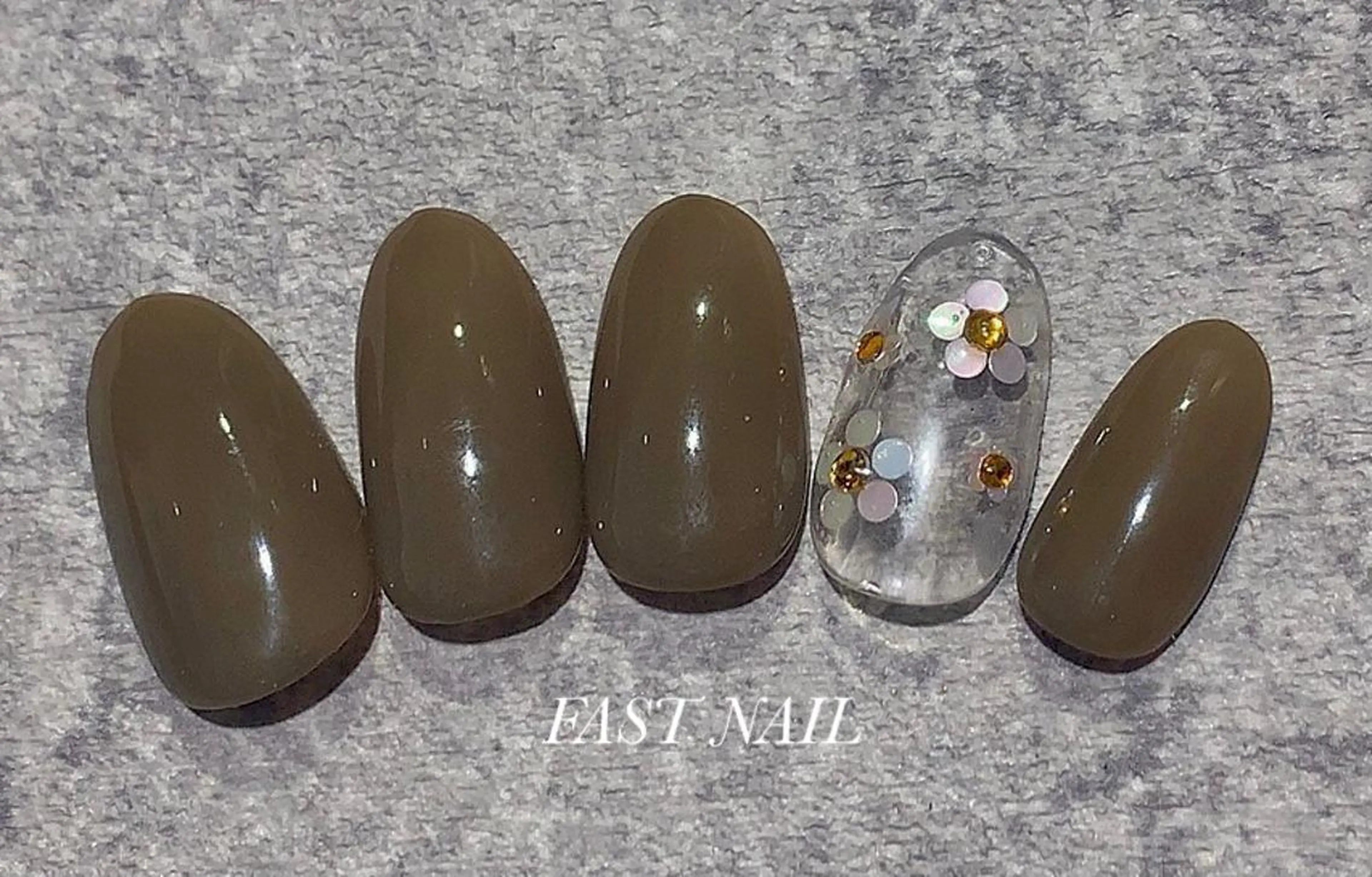 ネイル ファストネイル 静岡パルシェ店のネイルデザイン