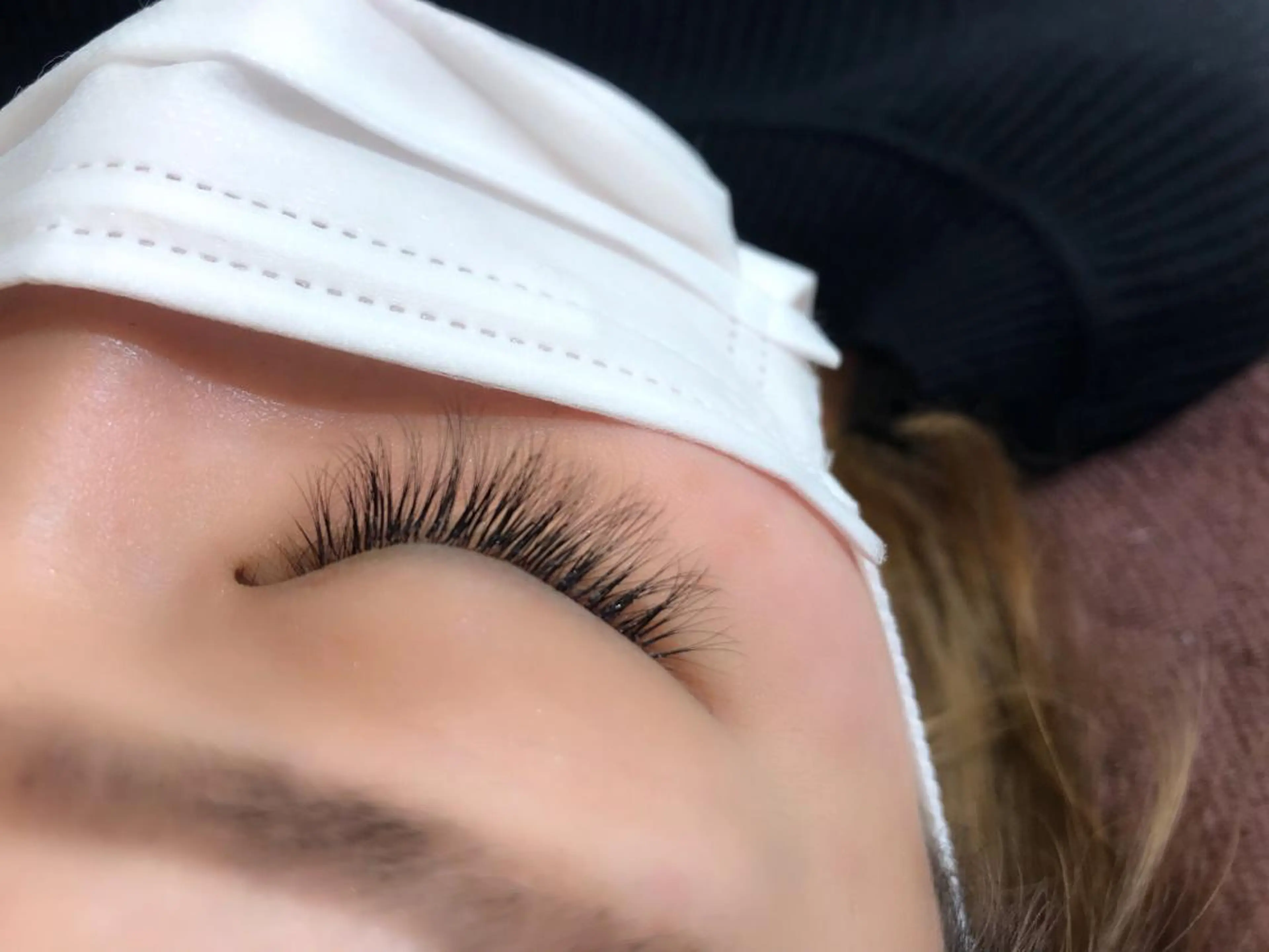 マツエク・マツパ 保子 祐里香のヘアスタイル