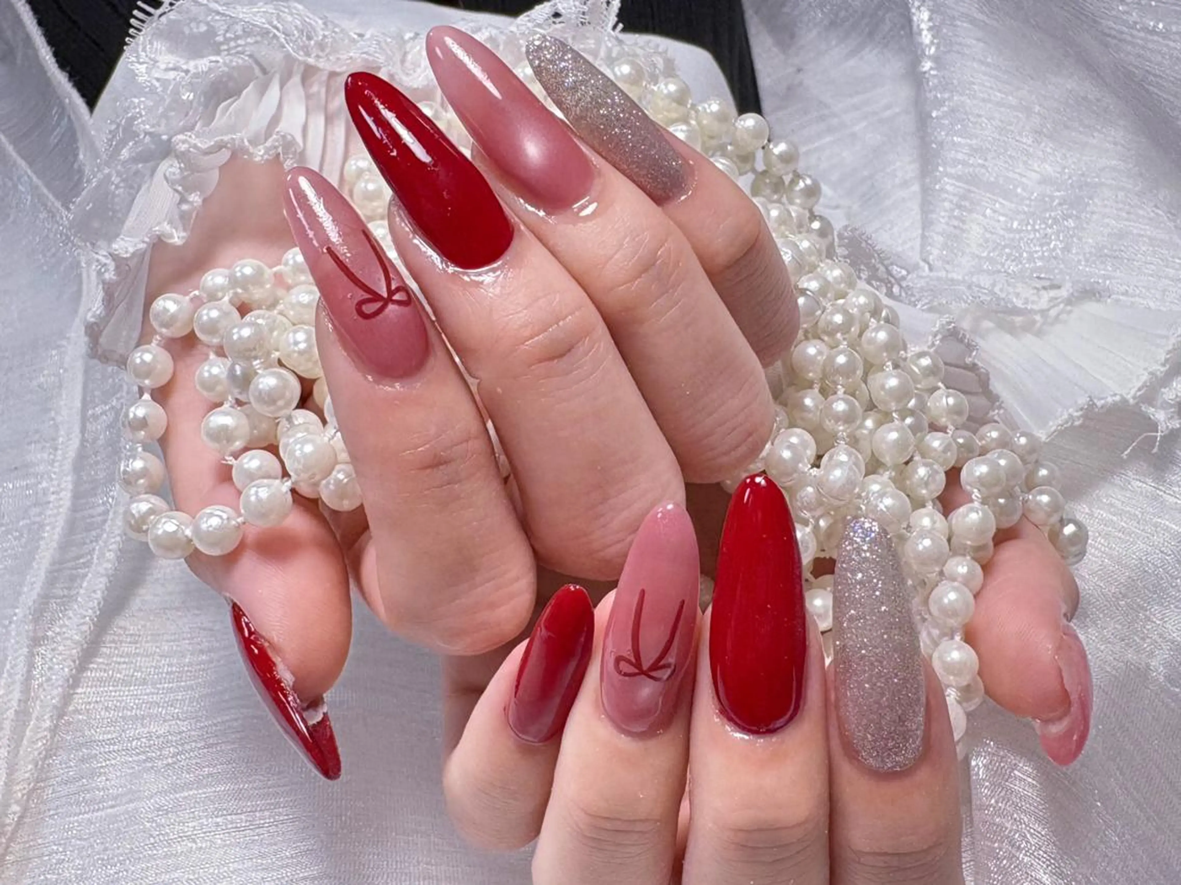 ネイル ハンドネイル 🎀鈴音🎀 ワンホンネイルのネイルデザイン