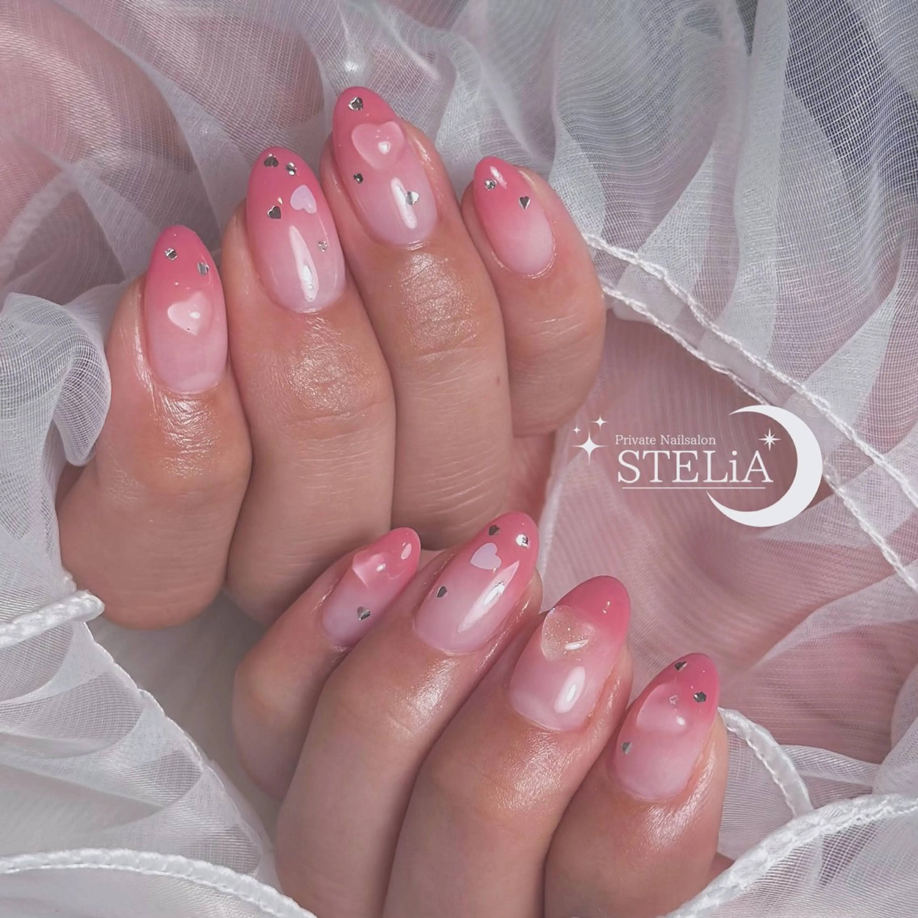 ネイル ハンドネイル Nailsalon STELiAのネイルデザイン