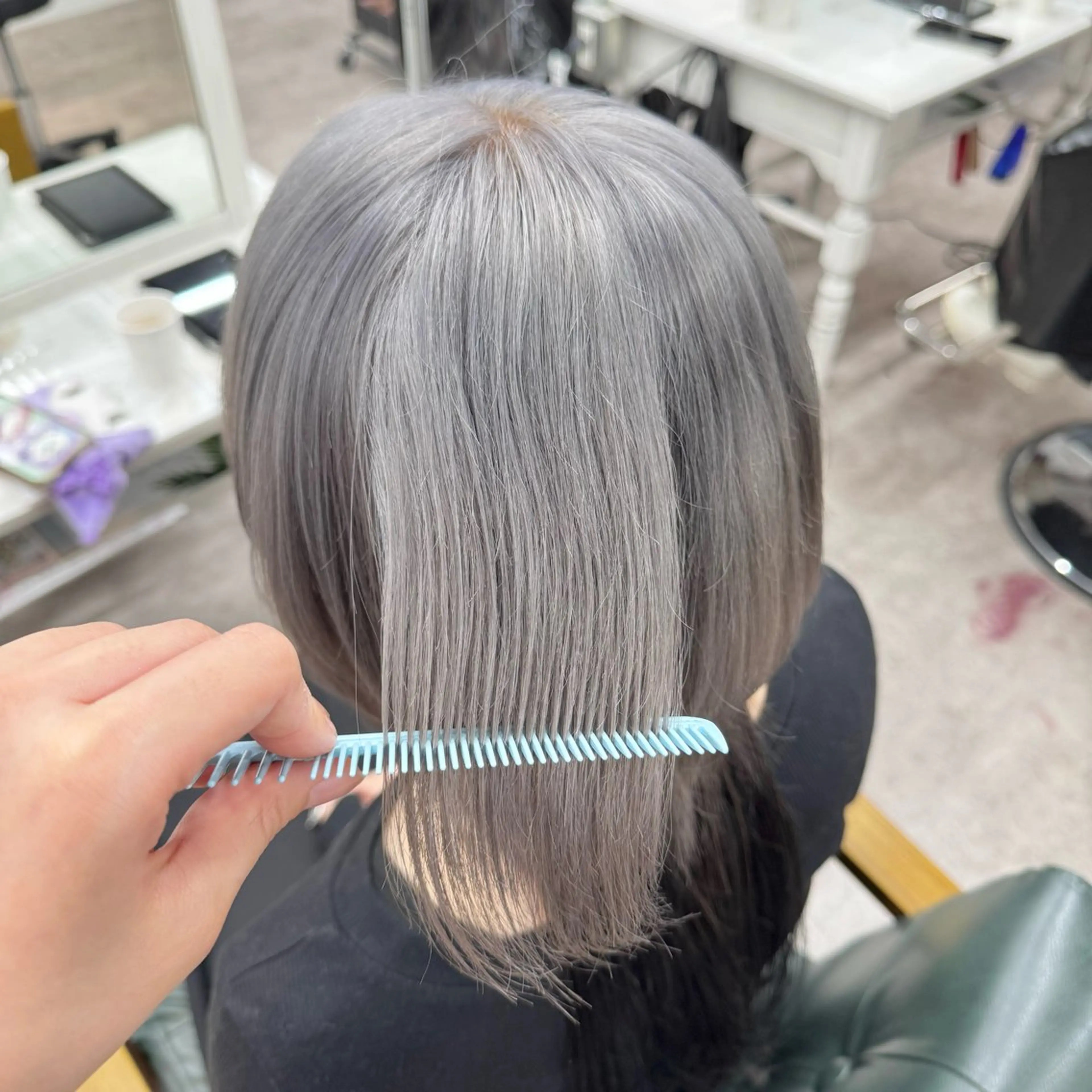 セミロング カラー カット ヘアカラー JUNSHIN🦋 ヘアセット／カラーのヘアスタイル