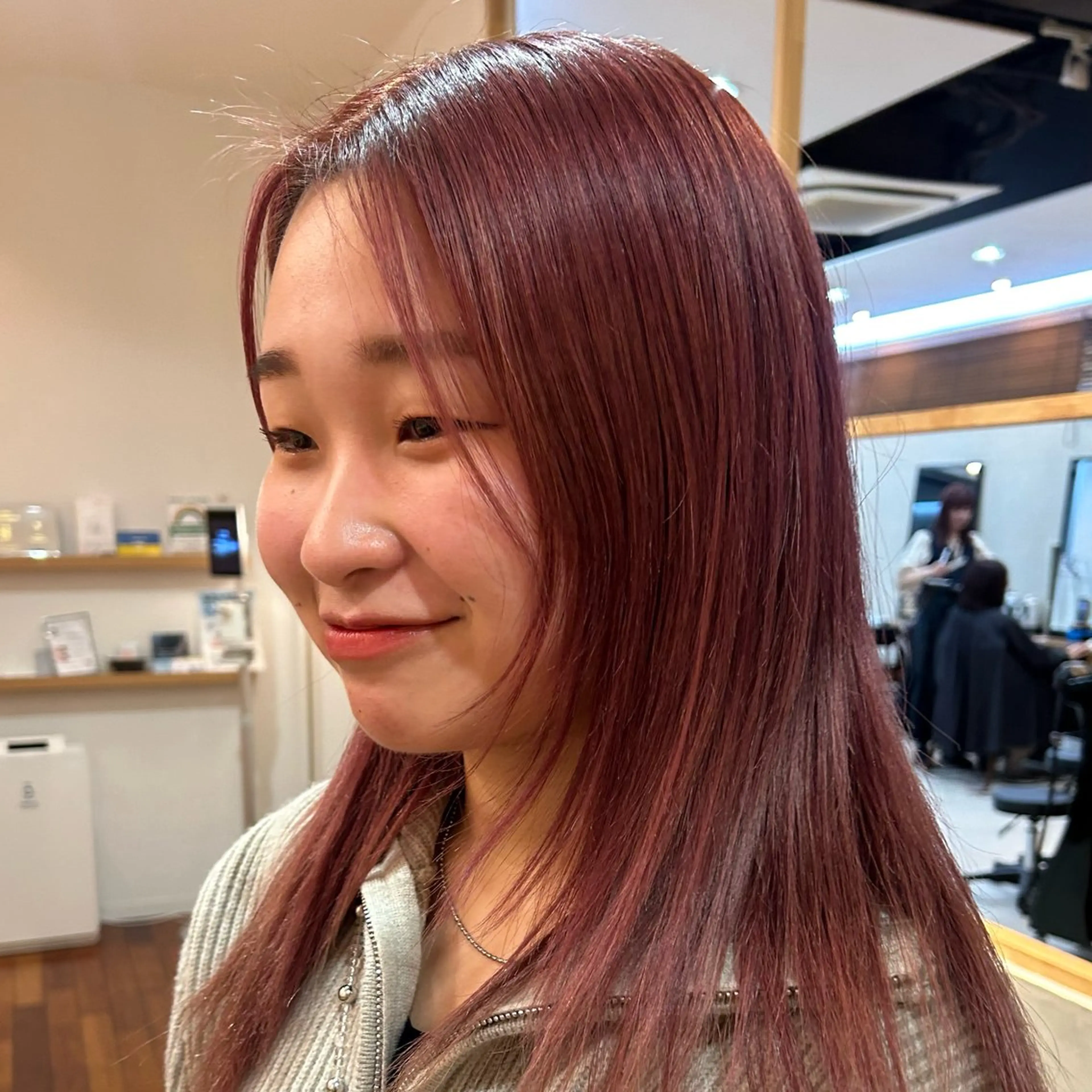 セミロング カラー このか/似合わせ/ 透明感/ダブルカラーのヘアスタイル