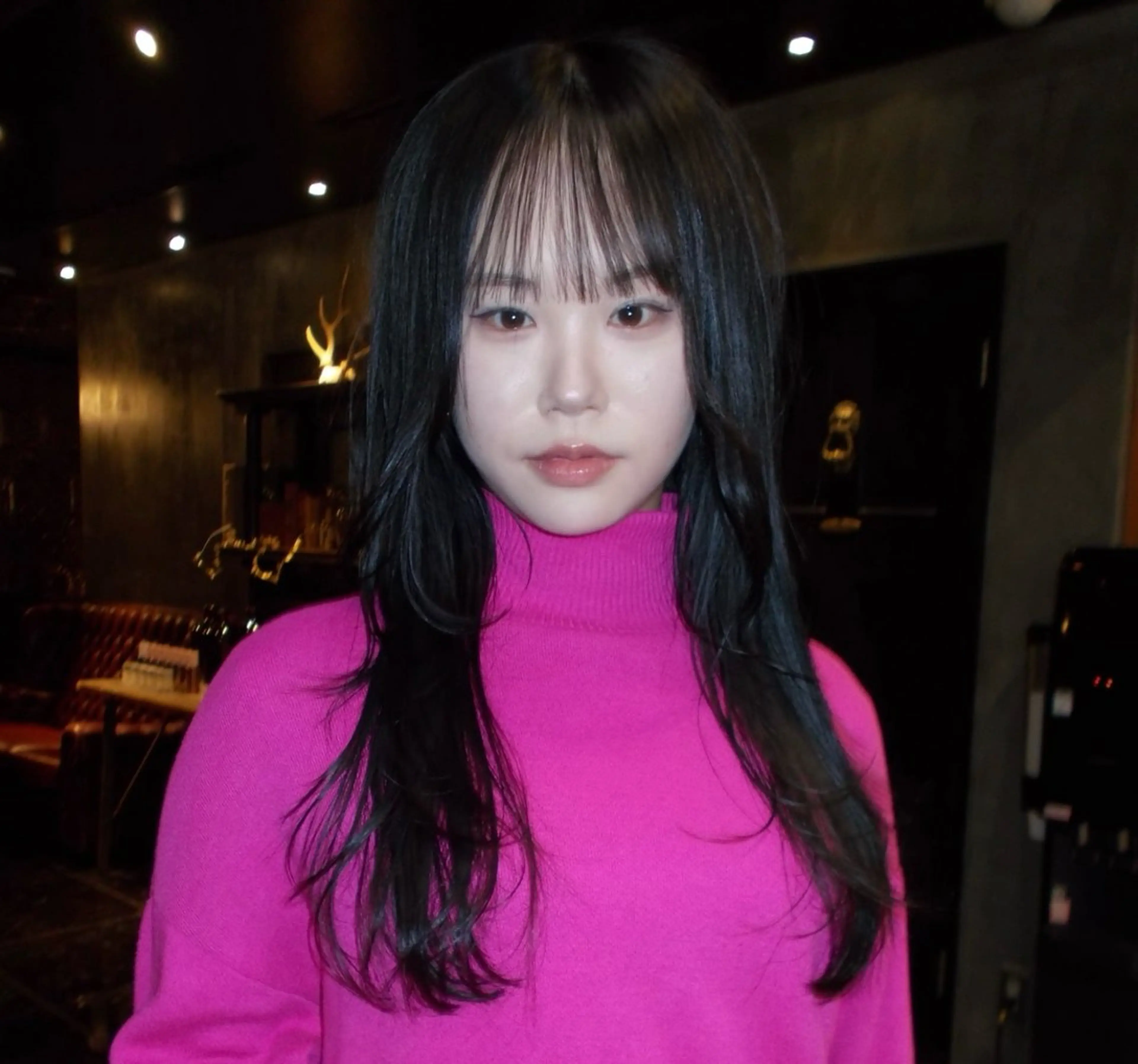 ロング カット ヘアカラー レイヤー／デザイン カット／ヒナノのヘアスタイル