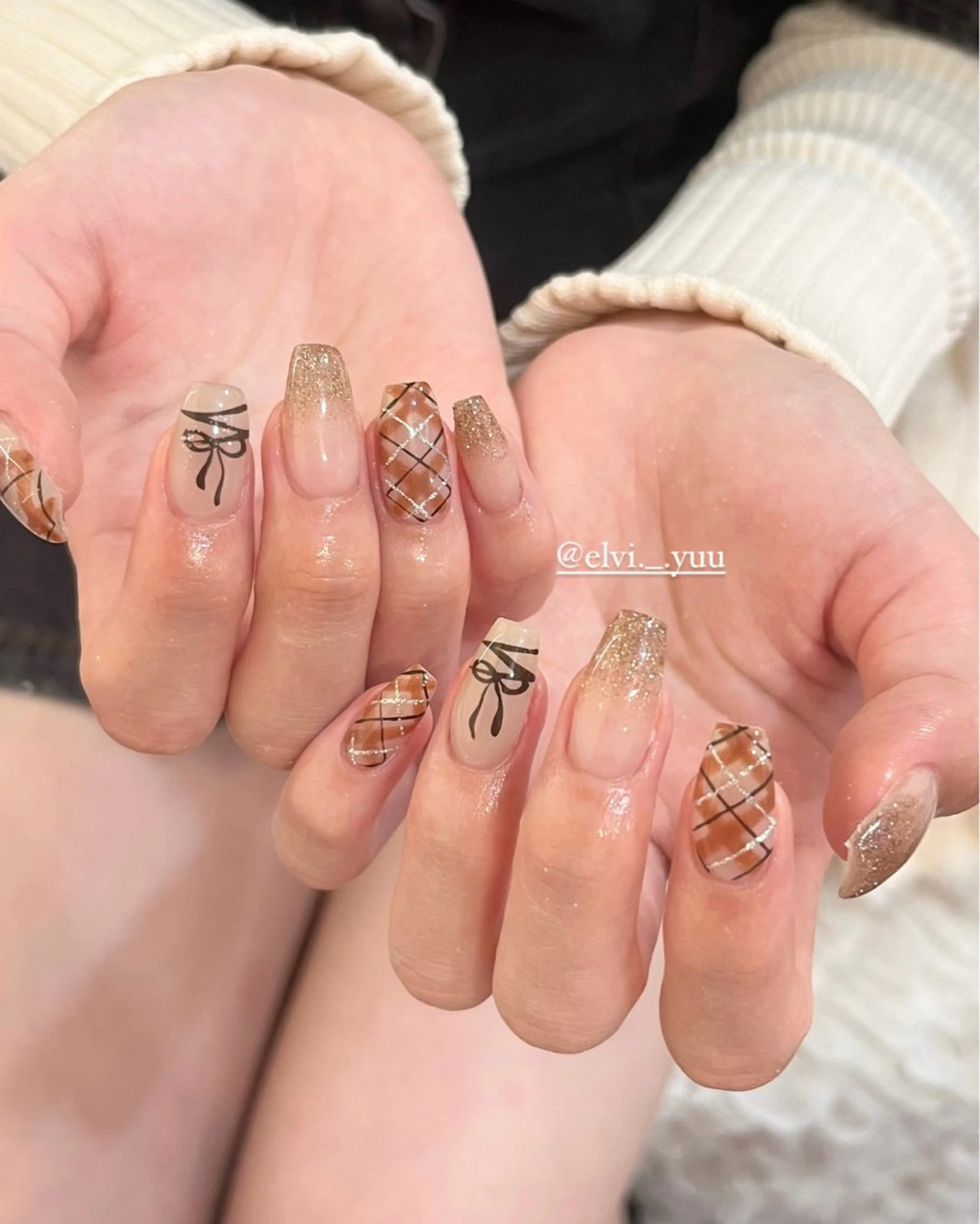 ネイル SALON ELVI.所属・SALON ELVI.のネイルデザイン