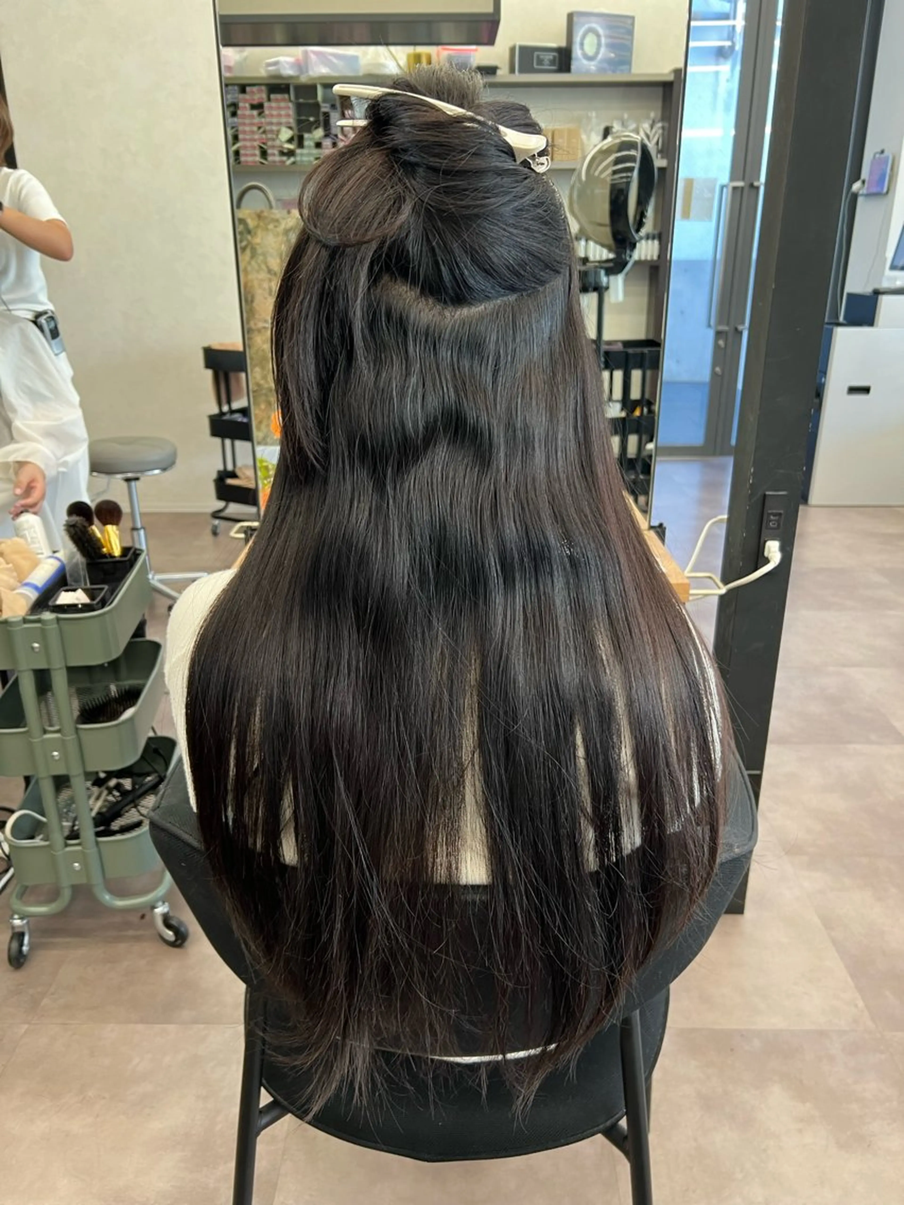 ミディアム ヘアアレンジ 顔周りcut/ 艶ワンカラー♥ちさきのヘアスタイル