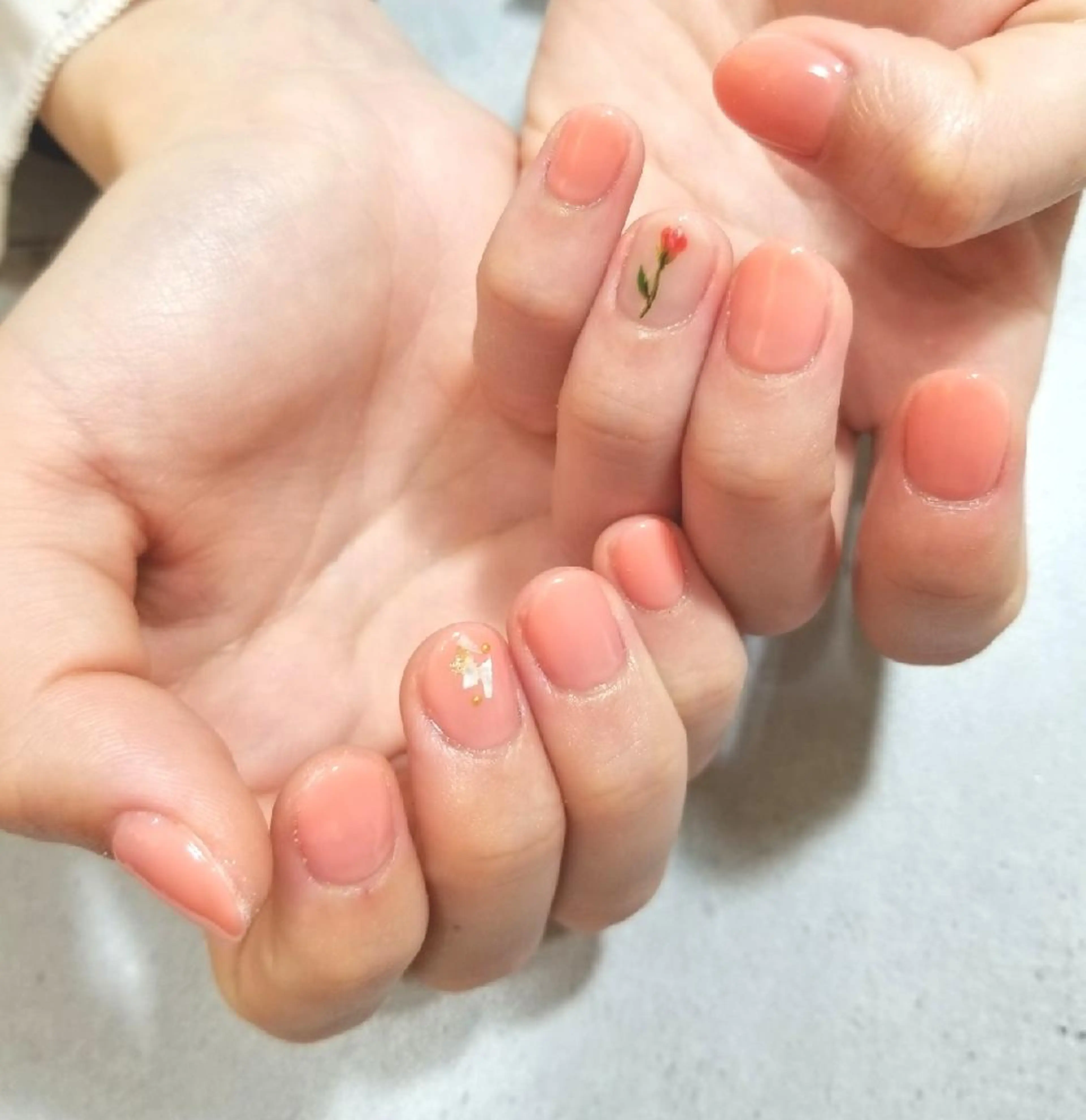 ネイル アートネイル ワンカラーネイル nailatelier nijiiro.所属・nijiiro🌈 サトウのネイルデザイン