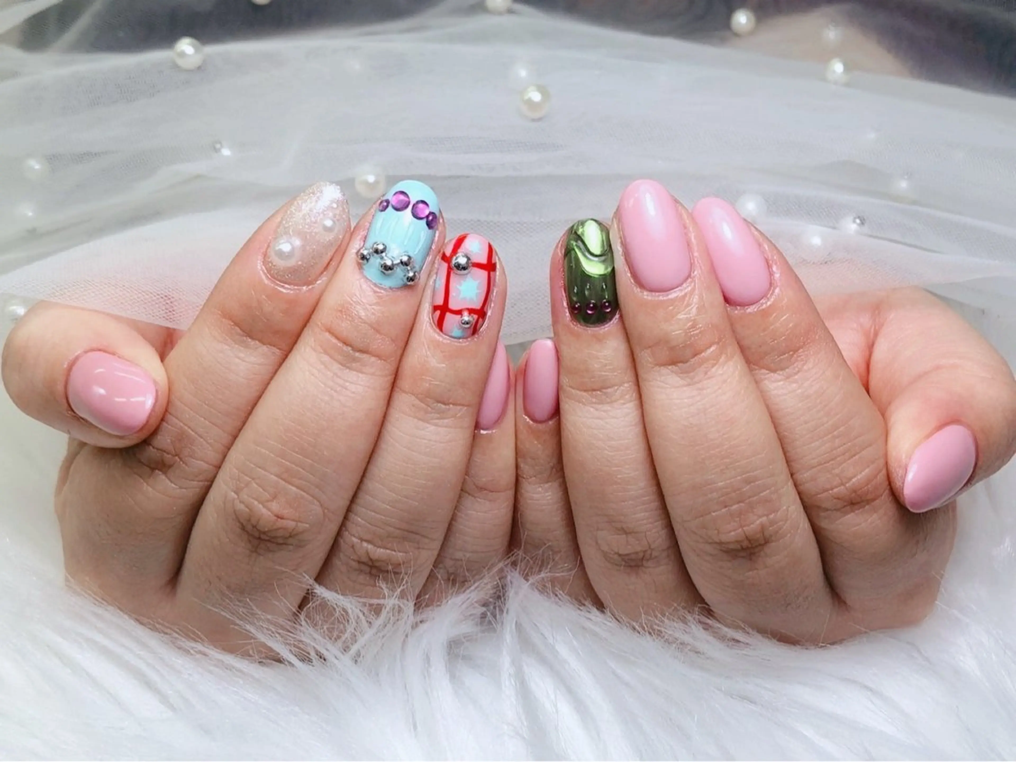 ネイル lucky nail 歌舞伎町のネイルデザイン