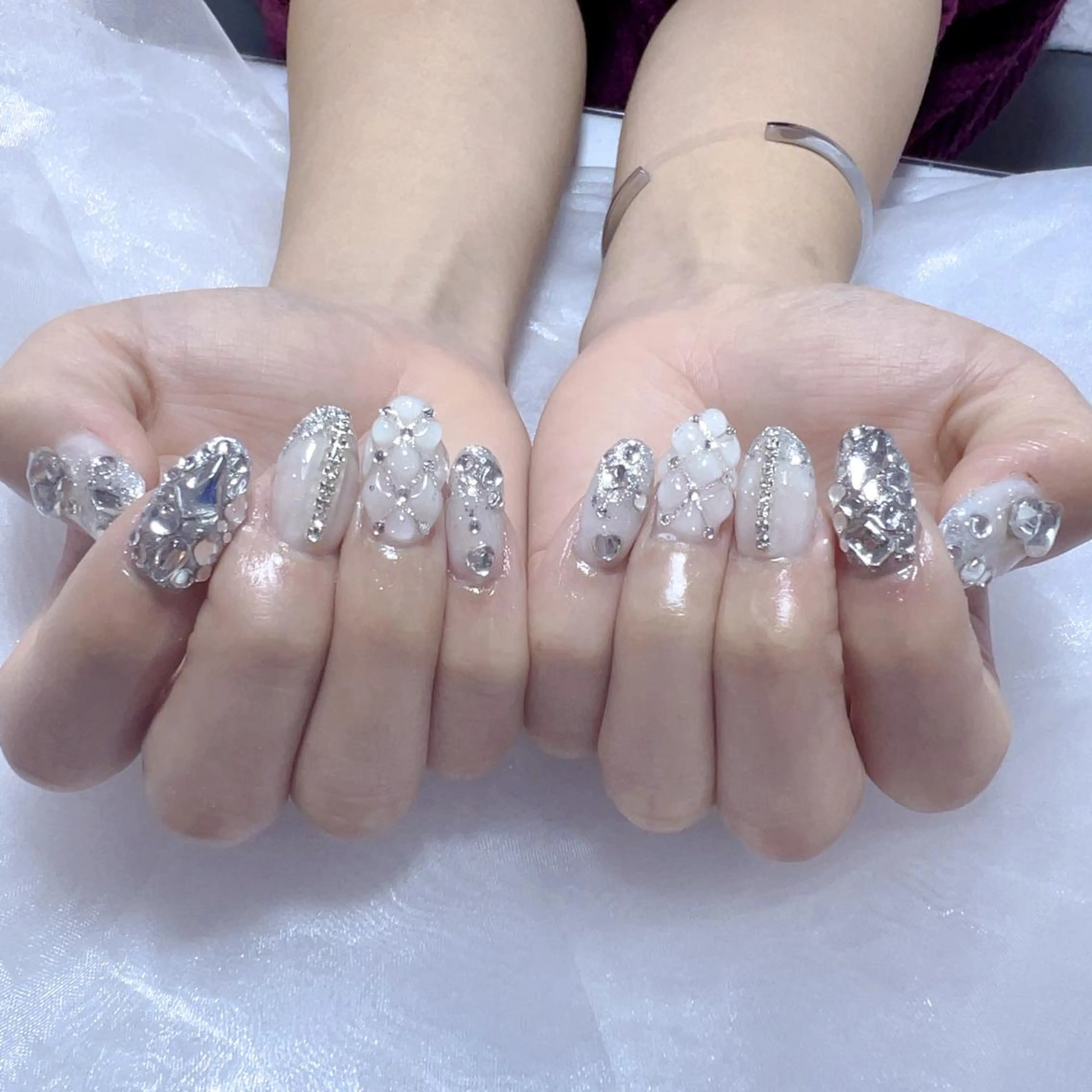 ネイル ハンドネイル リ サのネイルデザイン