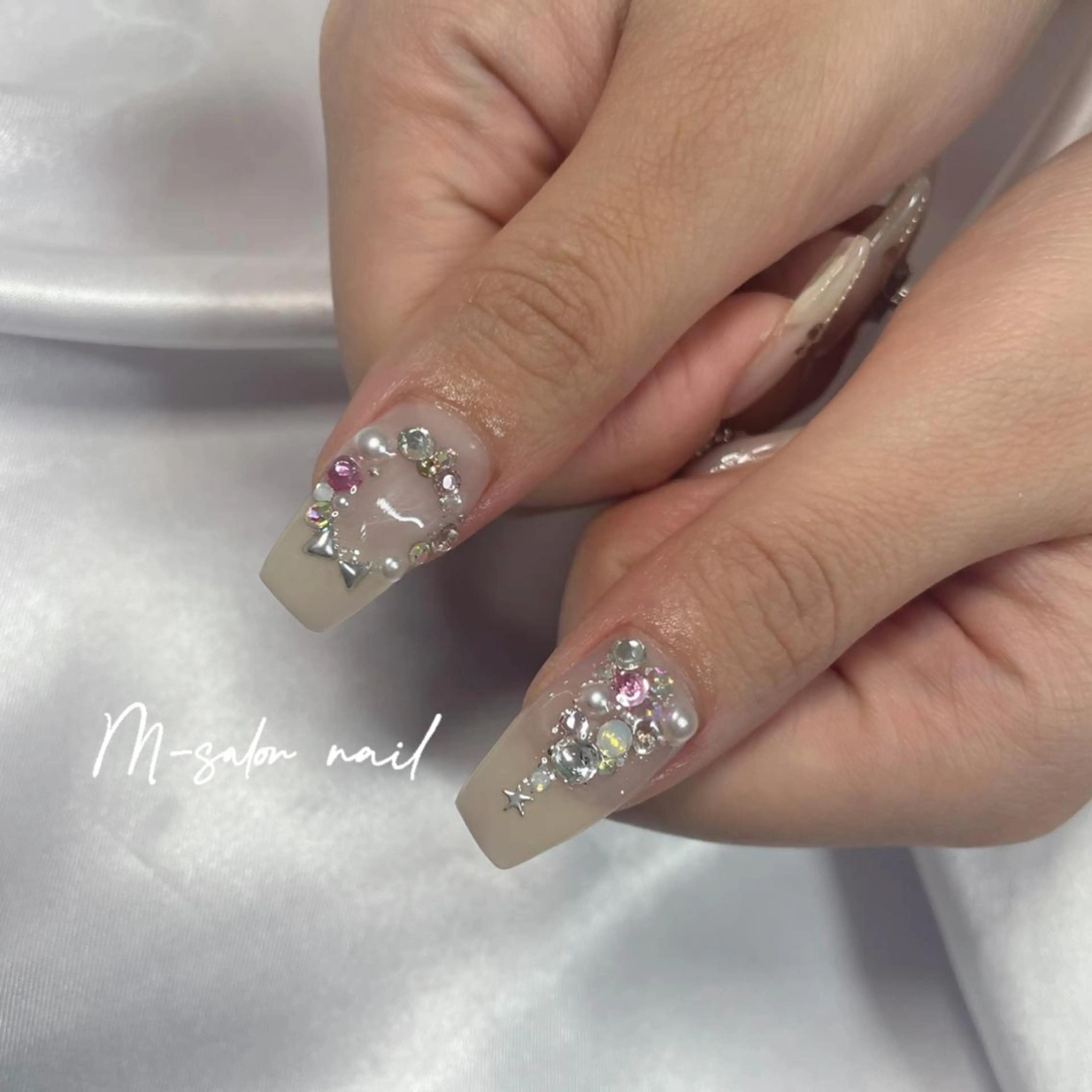 ネイル ハンドネイル 韓国/網紅/パーツ M-salonのネイルデザイン