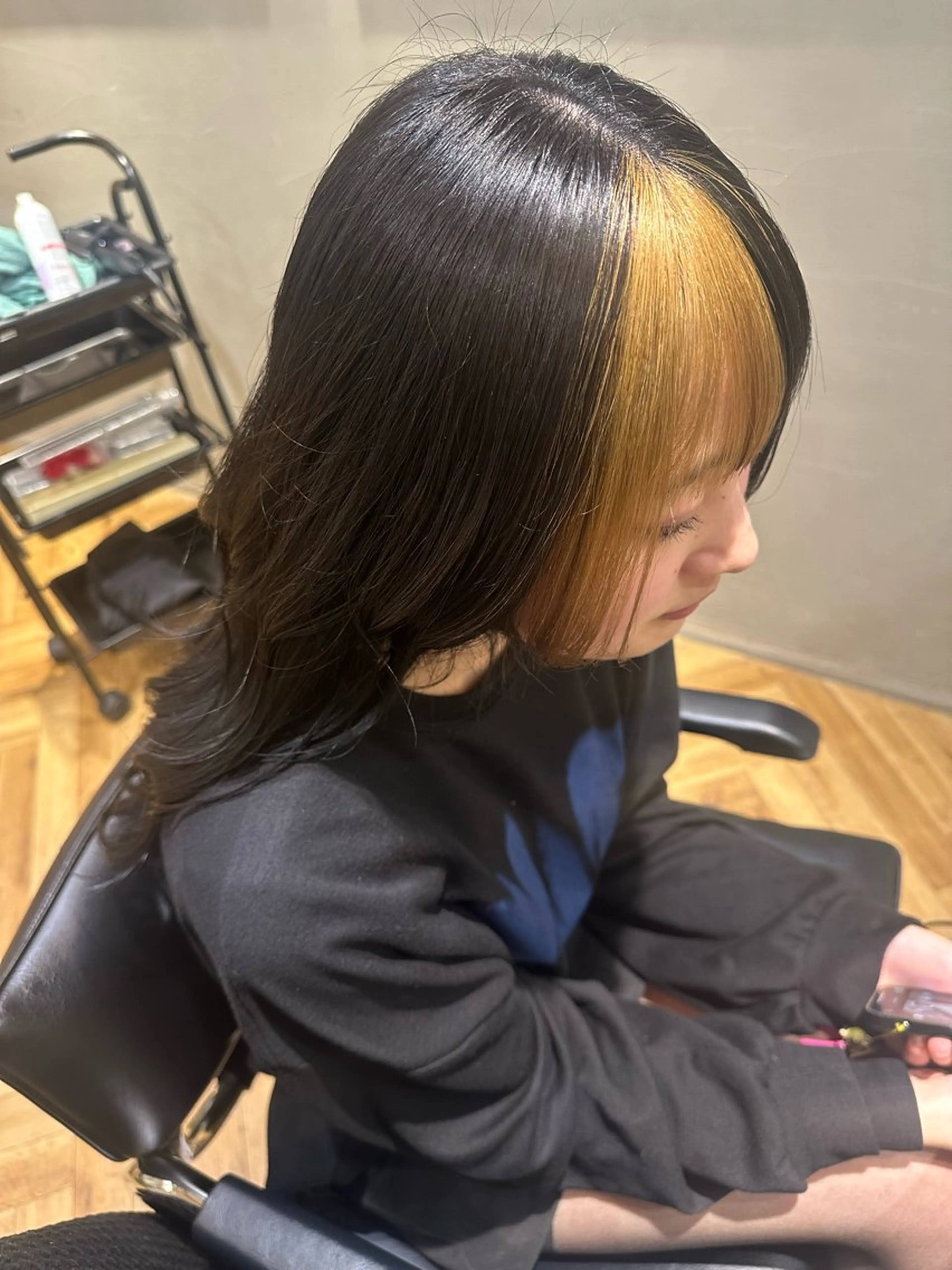 ロング カラー ブリーチ ダブルカラー トリートメント hair make one 004所属・織田 ゆみのヘアスタイル