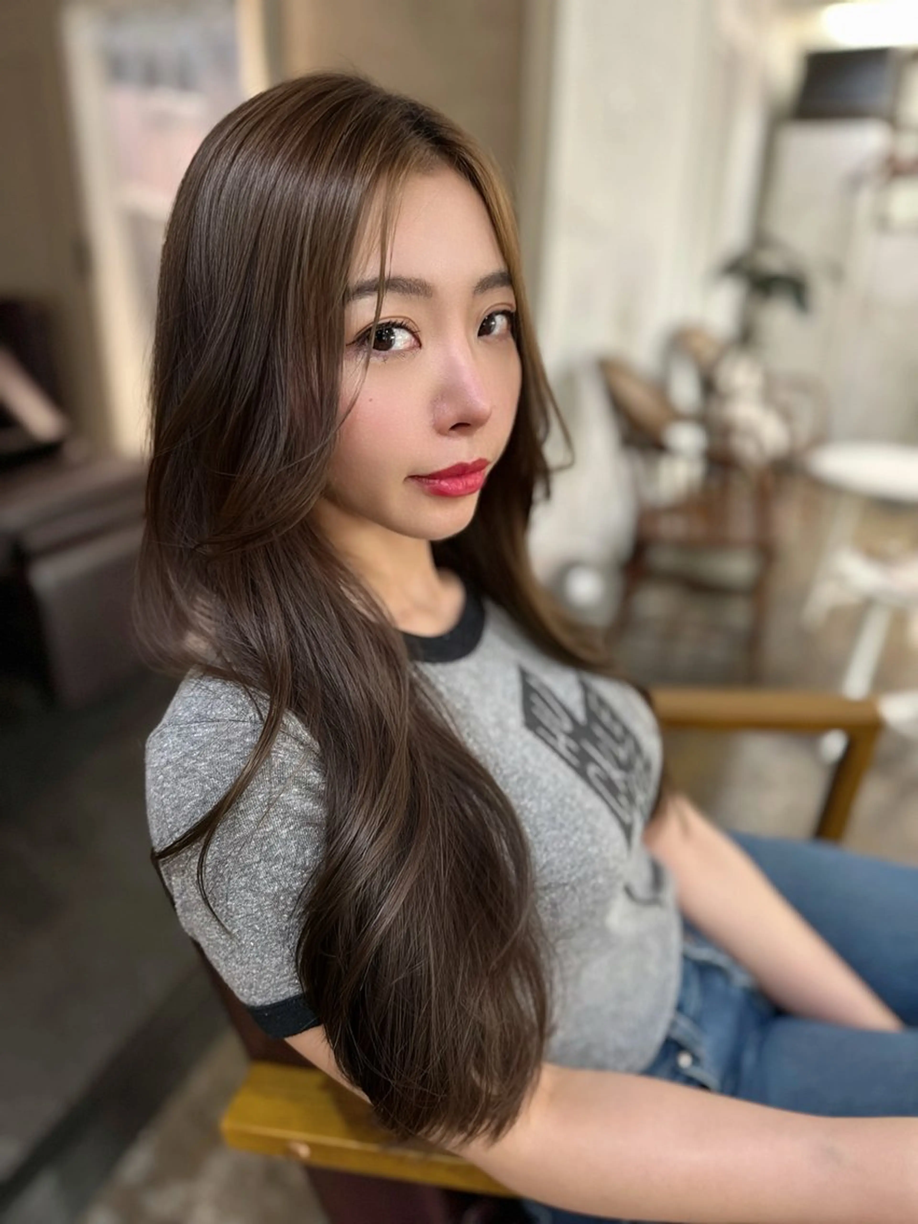 ロング カット ヘアカラー トリートメント 髪質改善✨艶髪✨ レイヤーカット 田畑のヘアスタイル