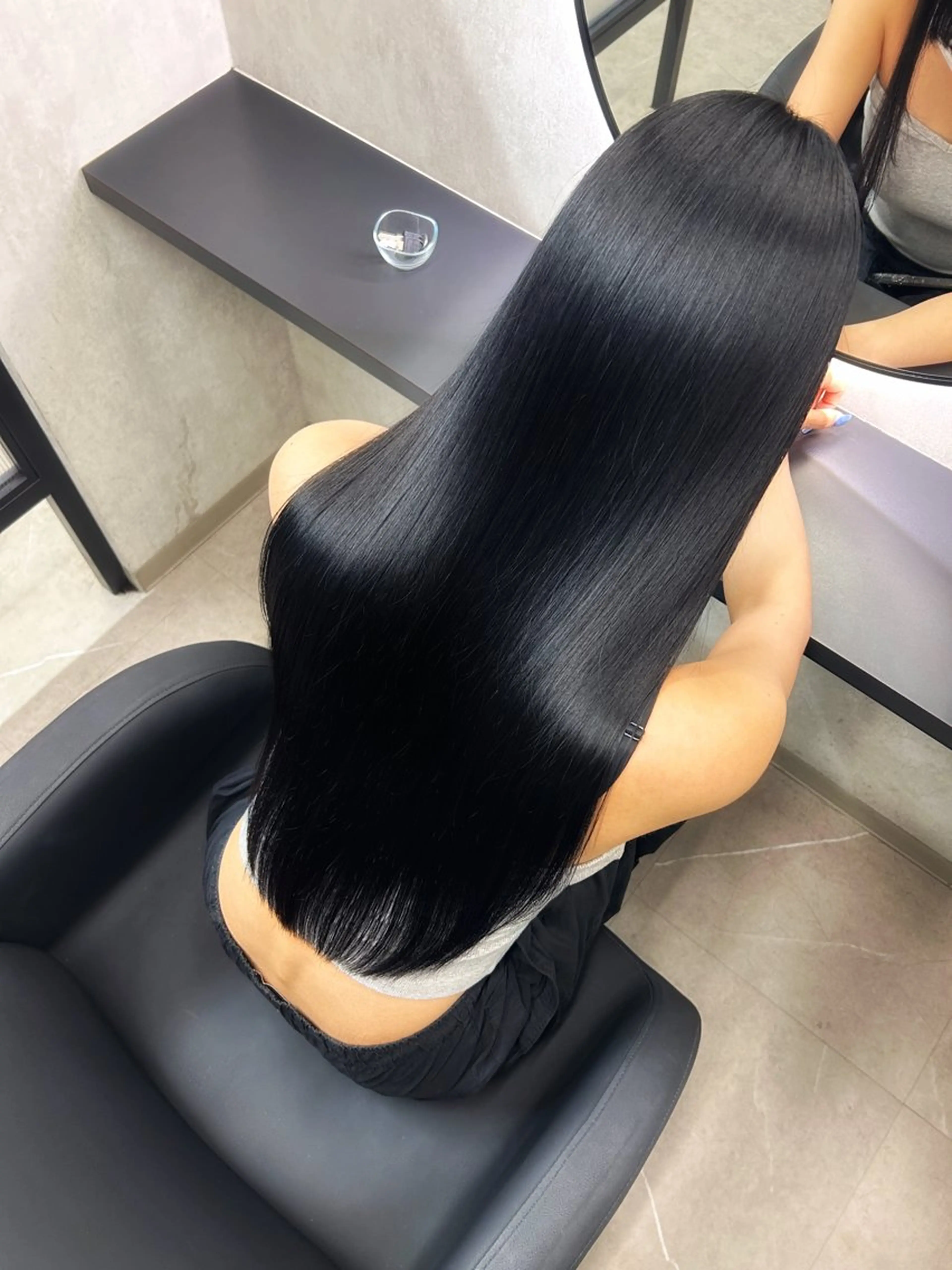 ロング カラー 髪質改善 韓国風ヘア レイヤーカット ロング 縮毛矯正 カット ヘアカラー トリートメント 新宿/美髪矯正 髪質改善/韓国風山本のヘアスタイル