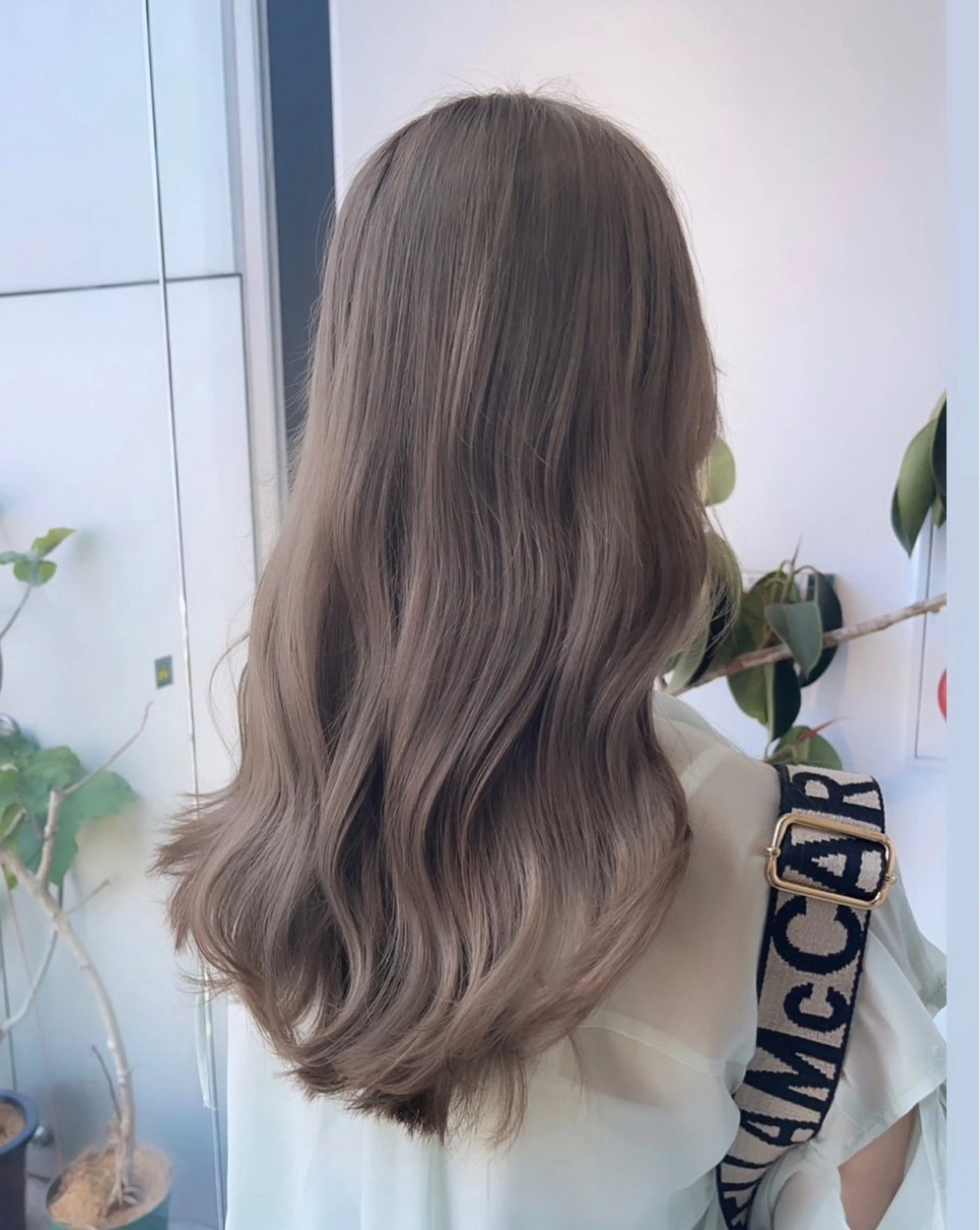 ロング カラー カット ヘアカラー トリートメント 🌫️大人韓国ヘア 🌫️naoyaのヘアスタイル
