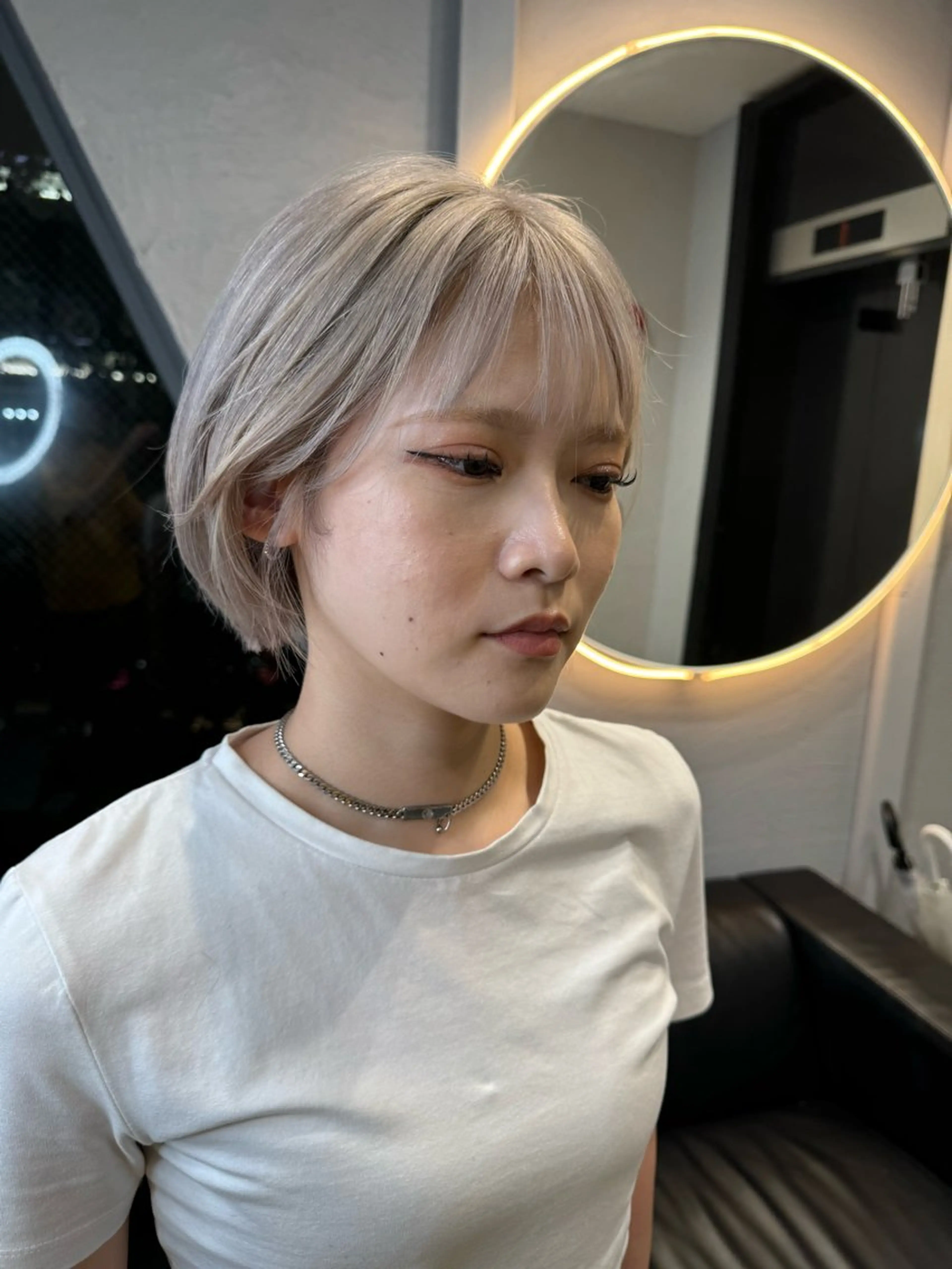 ショート カラー dao/ミルクティー /ブラウン/ブロンドのヘアスタイル