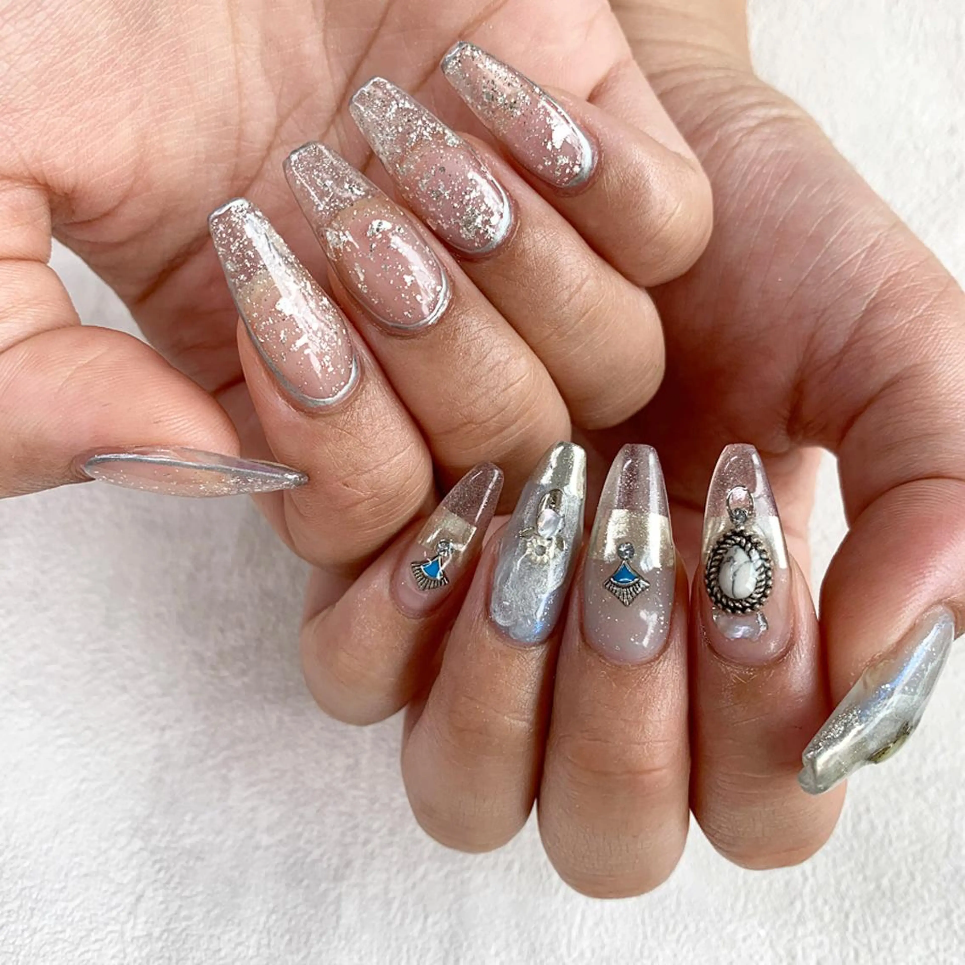 ネイル クリアネイル ミラーネイル ニュアンスネイル crestnail所属・小林 束紗のネイルデザイン