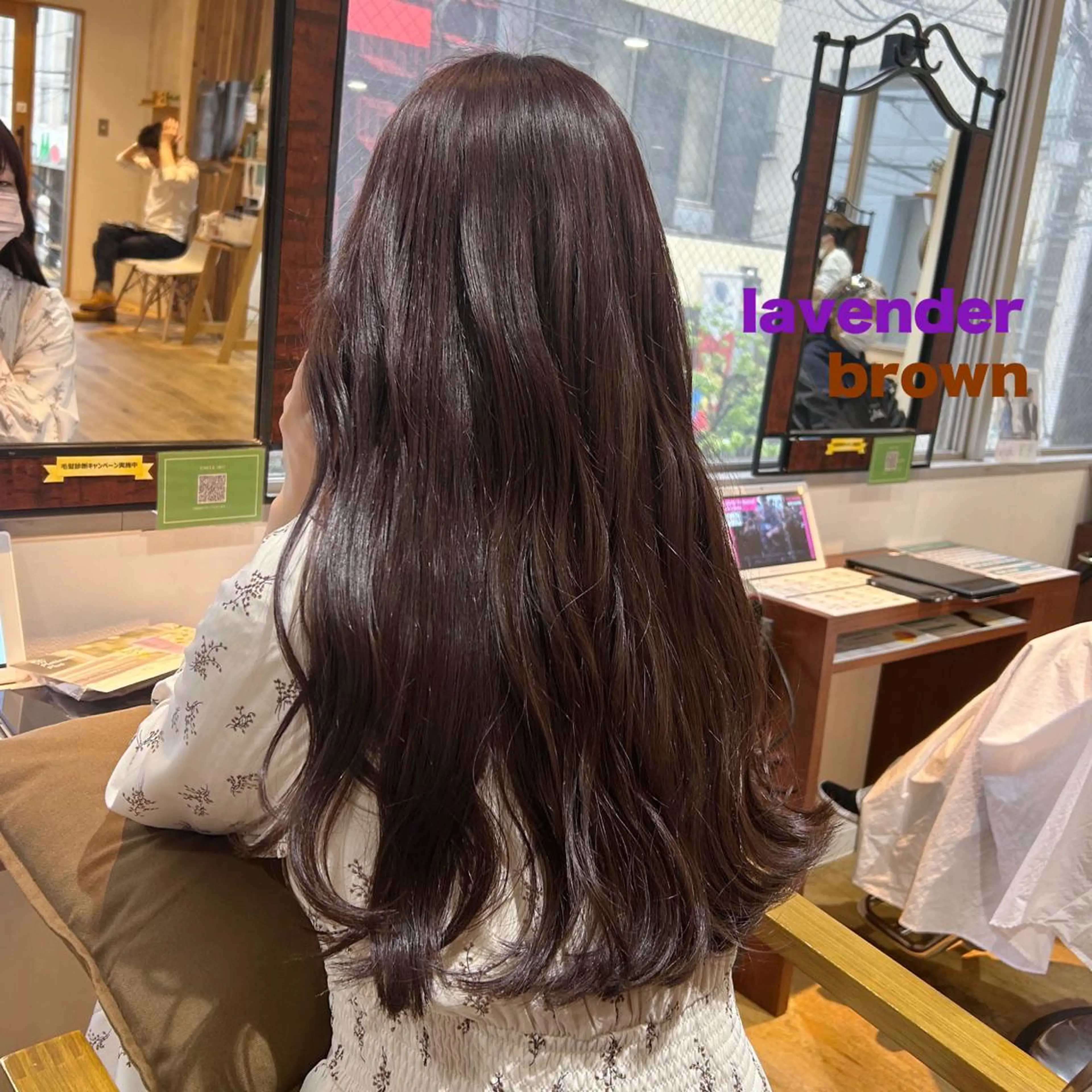 ロング A. Seoのヘアスタイル