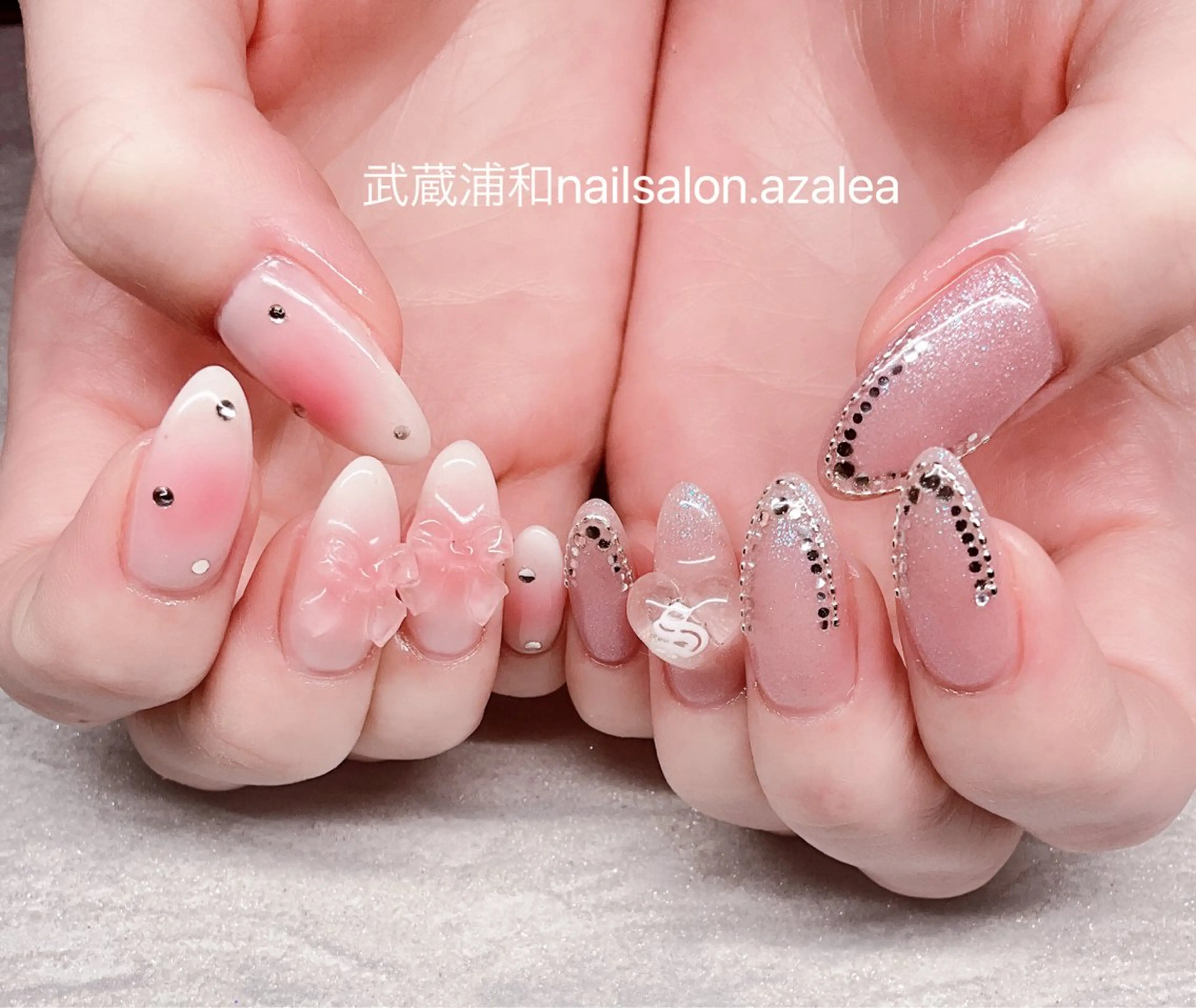 ネイル ハンドネイル R inのネイルデザイン