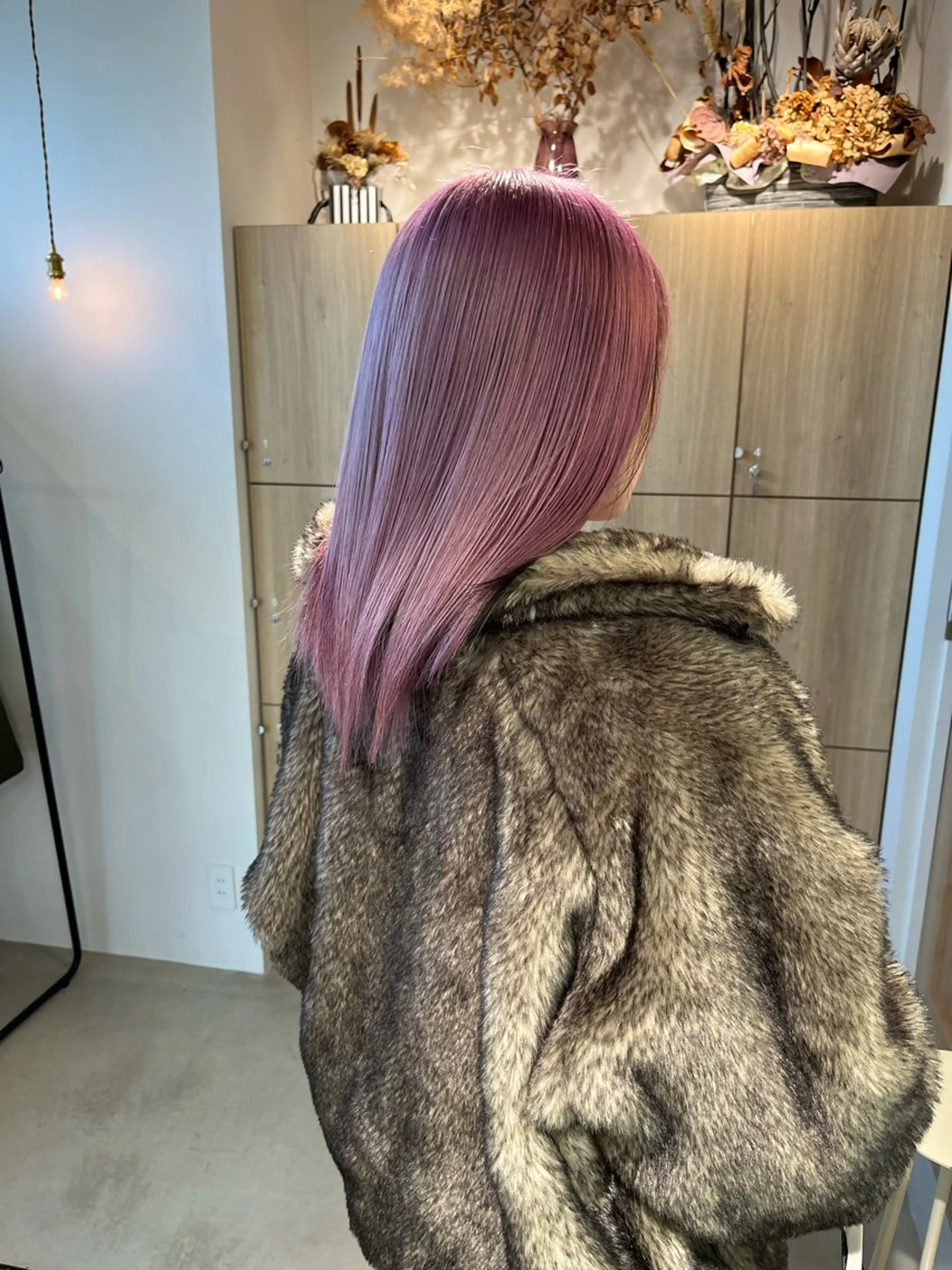 【ダメージレスブリーチ】1ケアブリーチ＋カラー＋マイクロバブルシャワーの写真