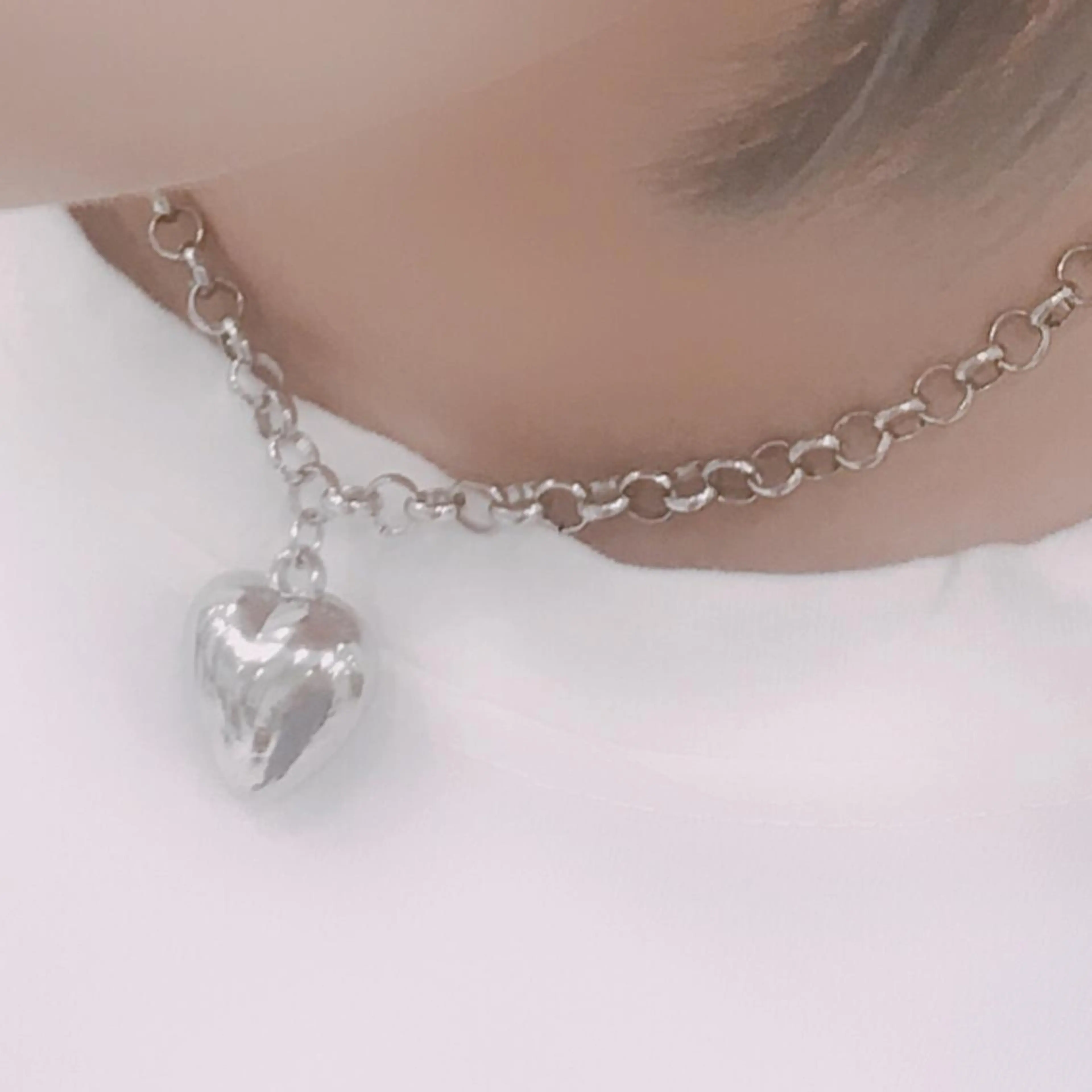 ショート カラー 【ﾏﾏを応援📣】託 児ｱﾘ美容室❣️横田のヘアスタイル