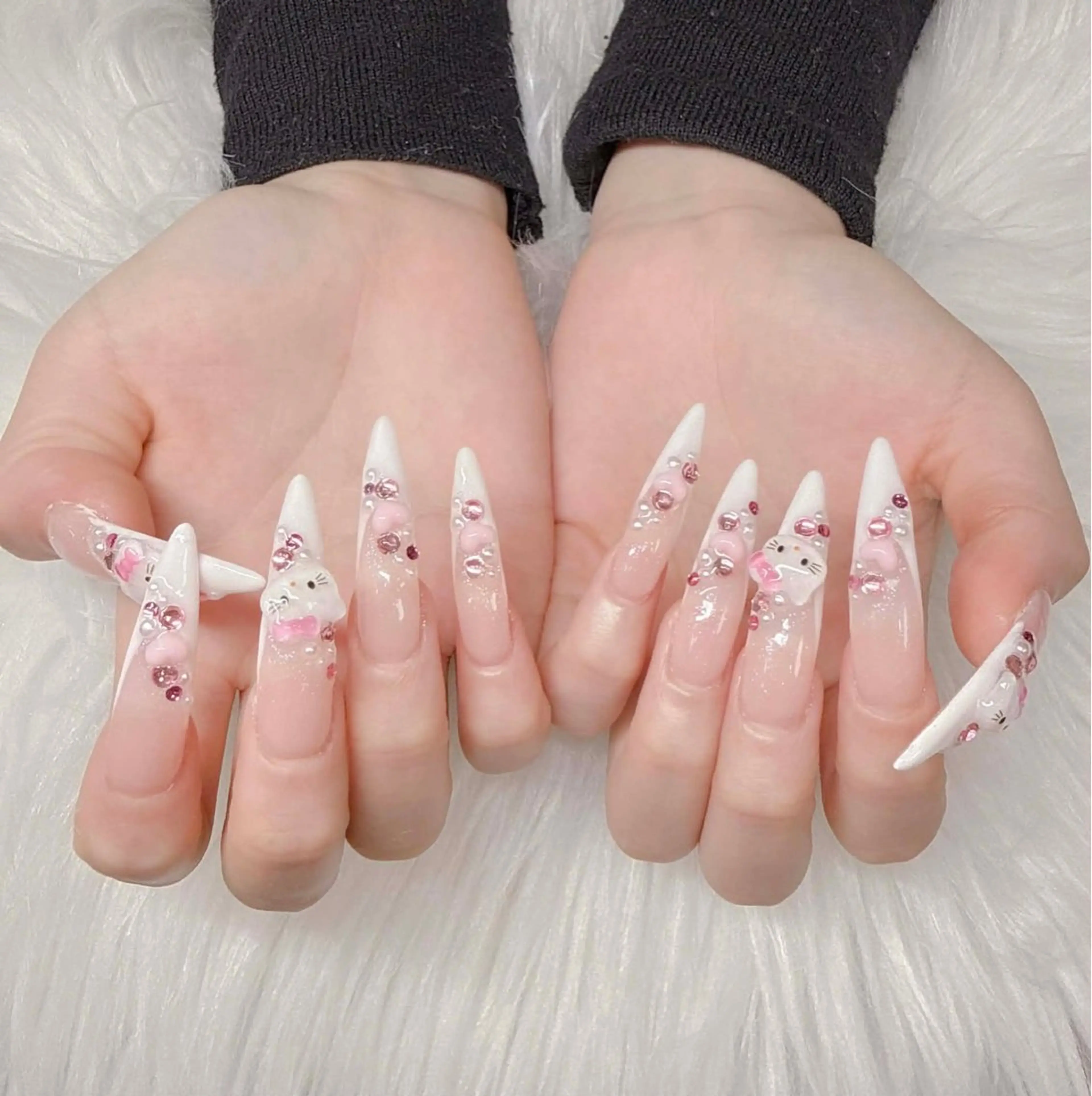 ネイル Lee Nailsのネイルデザイン