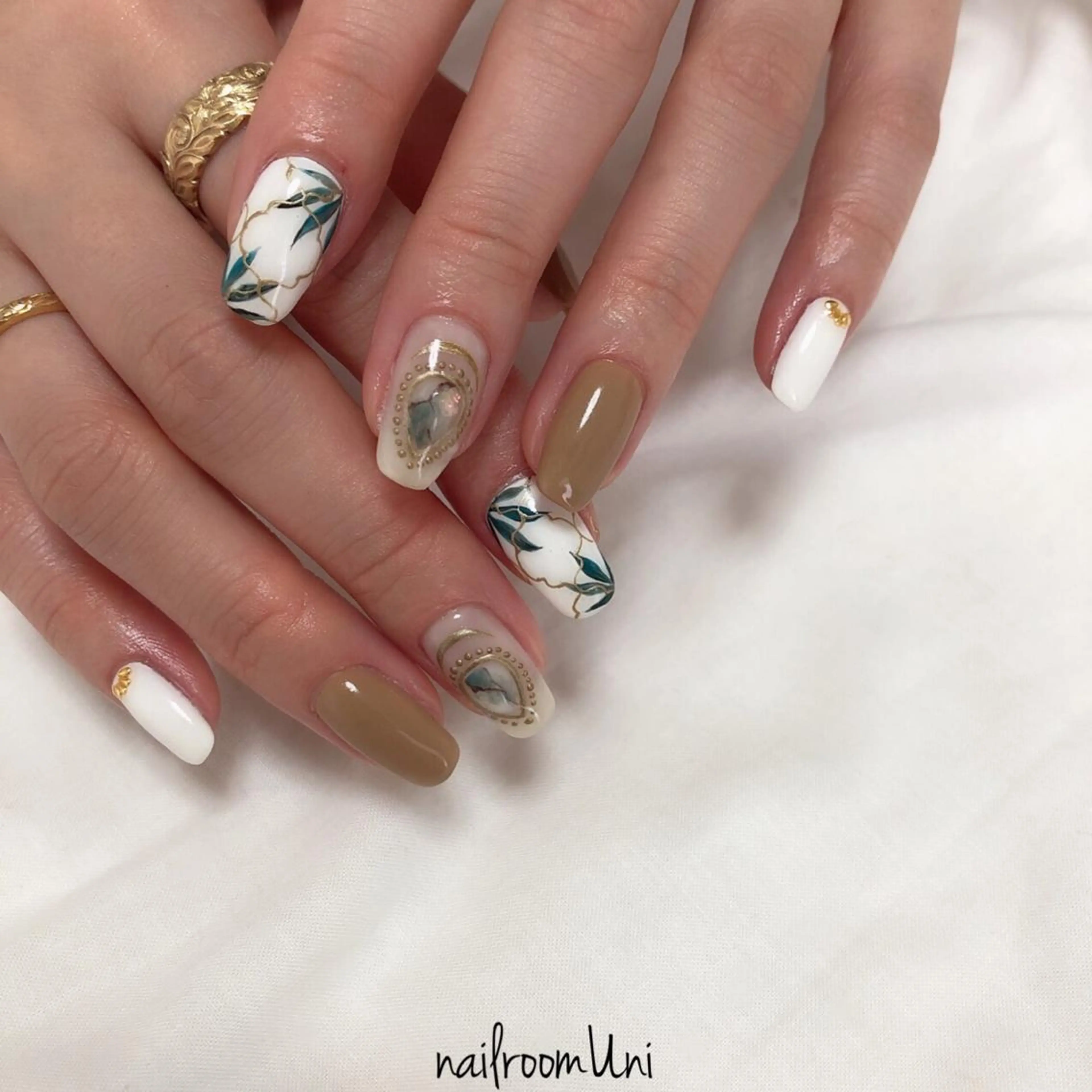 ネイル ハンドネイル lilbondir. chiharuのネイルデザイン