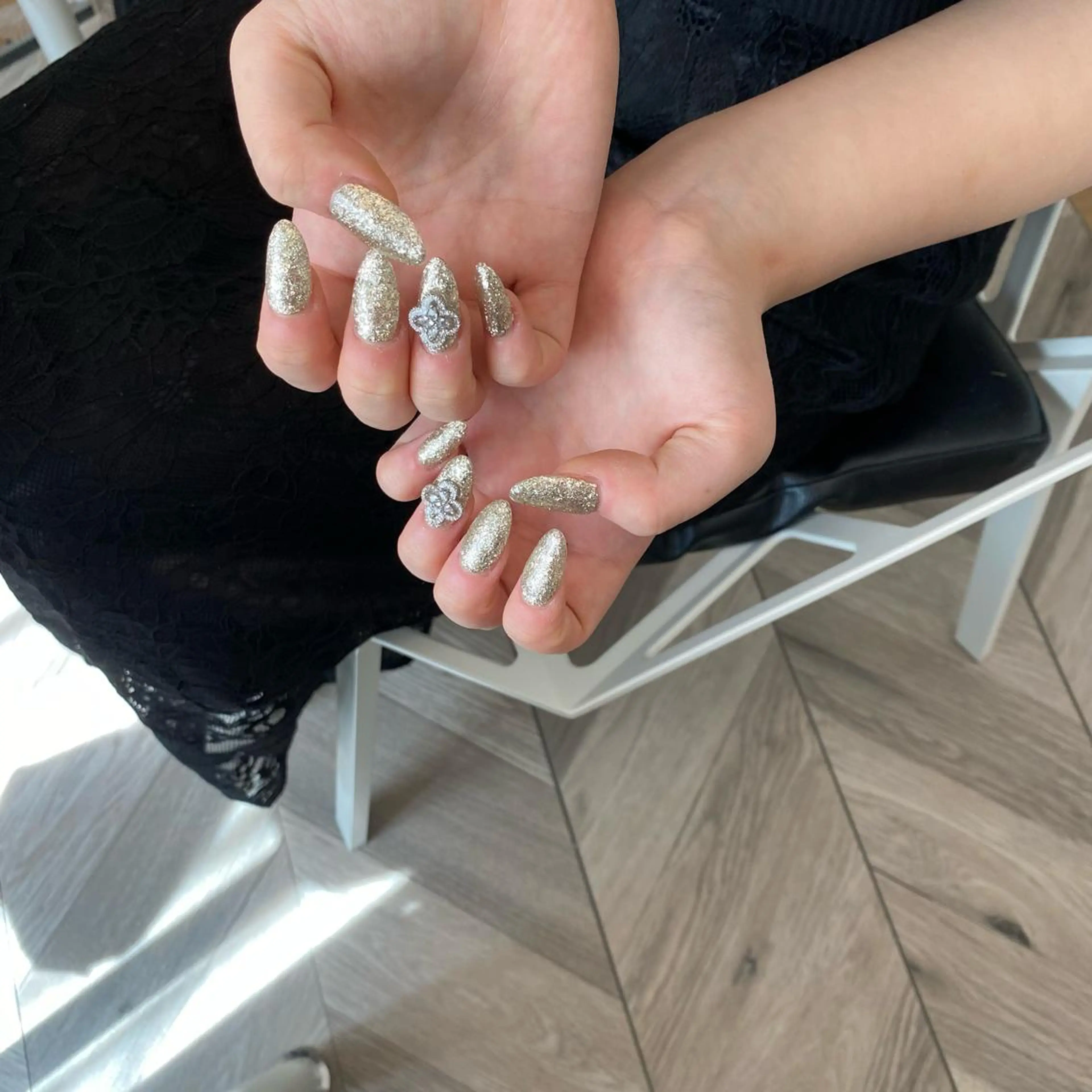 ネイル nnail Natsumiのネイルデザイン